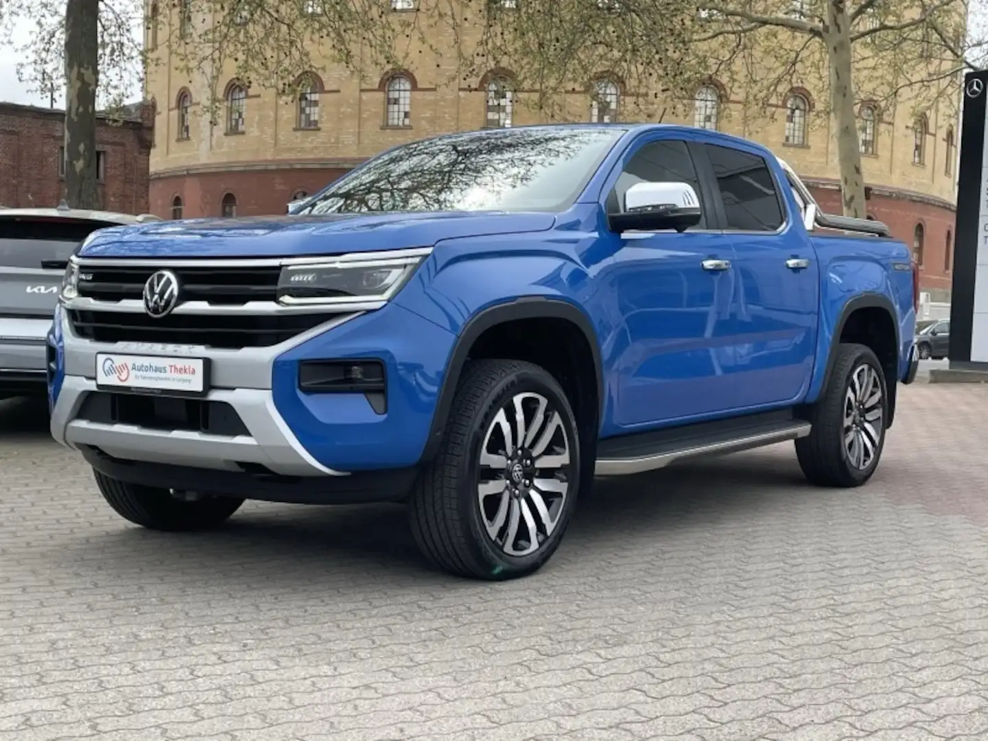 Volkswagen Amarok 3.0 TDI Aventura DoKa 4Motion,Aufsatzbüg. Blau - 2