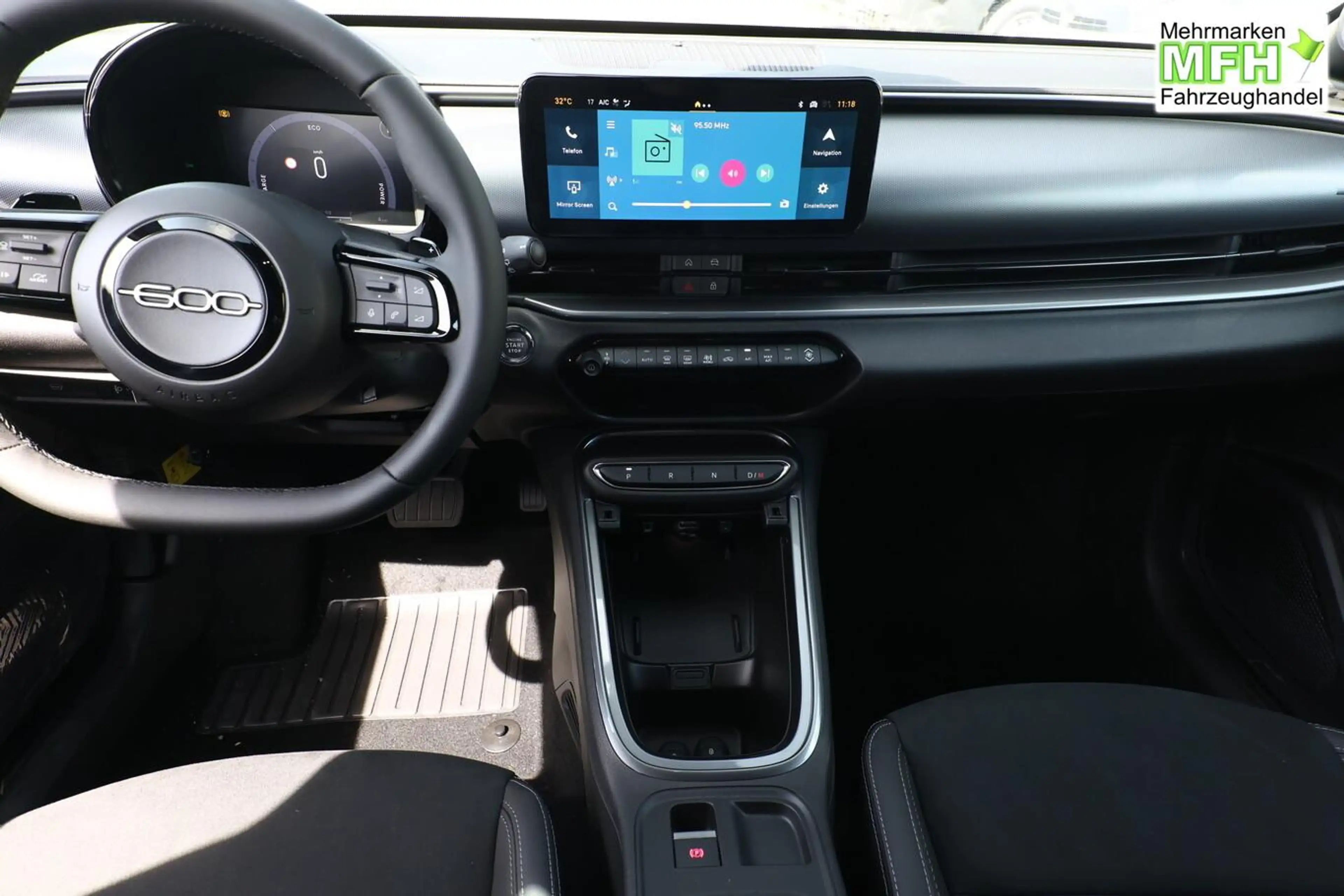Fiat 600 Sport Hybrid SHZ ACC Kam Keyl PDC PrivG Bi-C 10... — photo 7