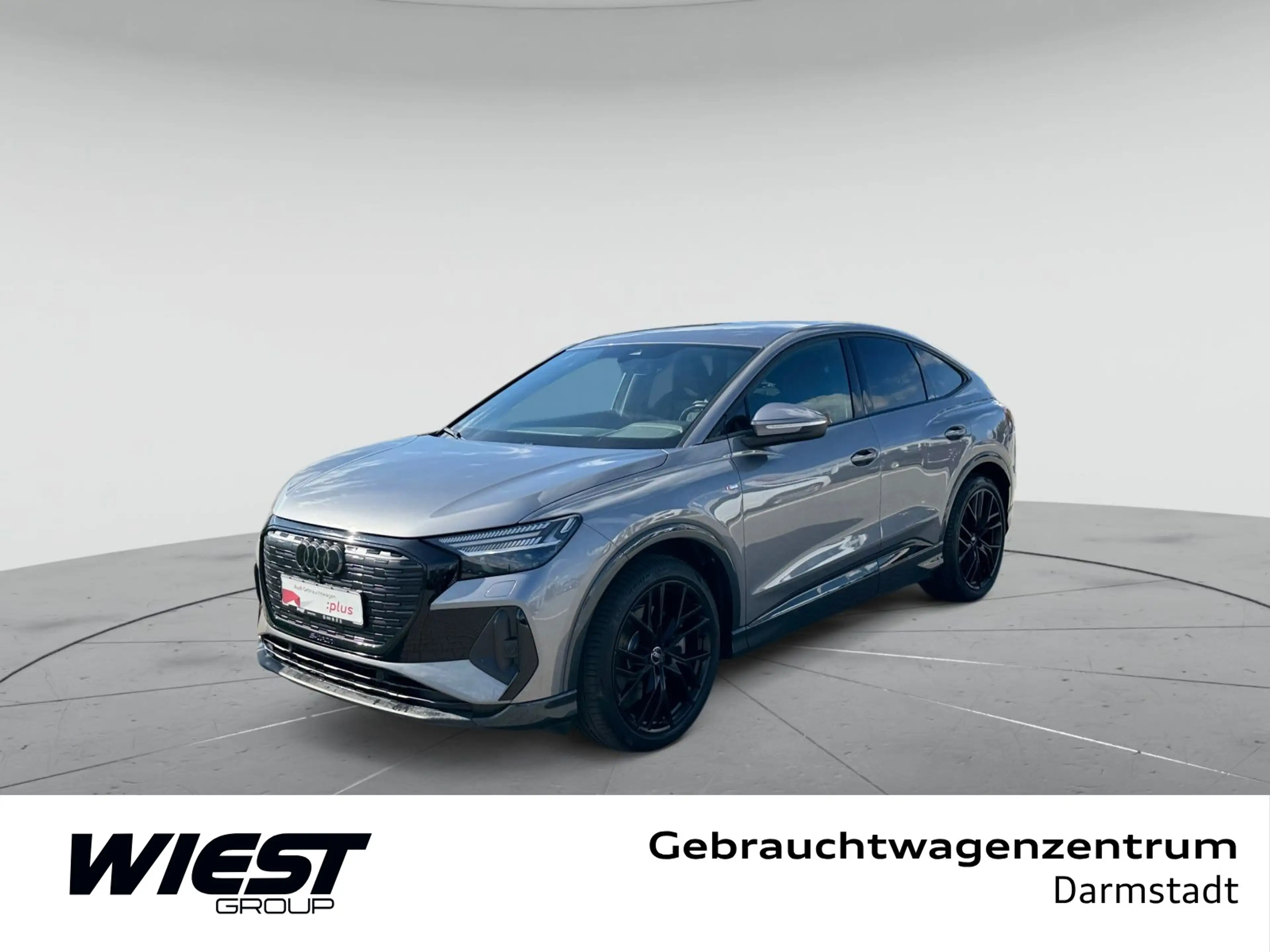 Audi Q4 e-tron 40, S LINE/MATRIX/KAM/AHK/VI