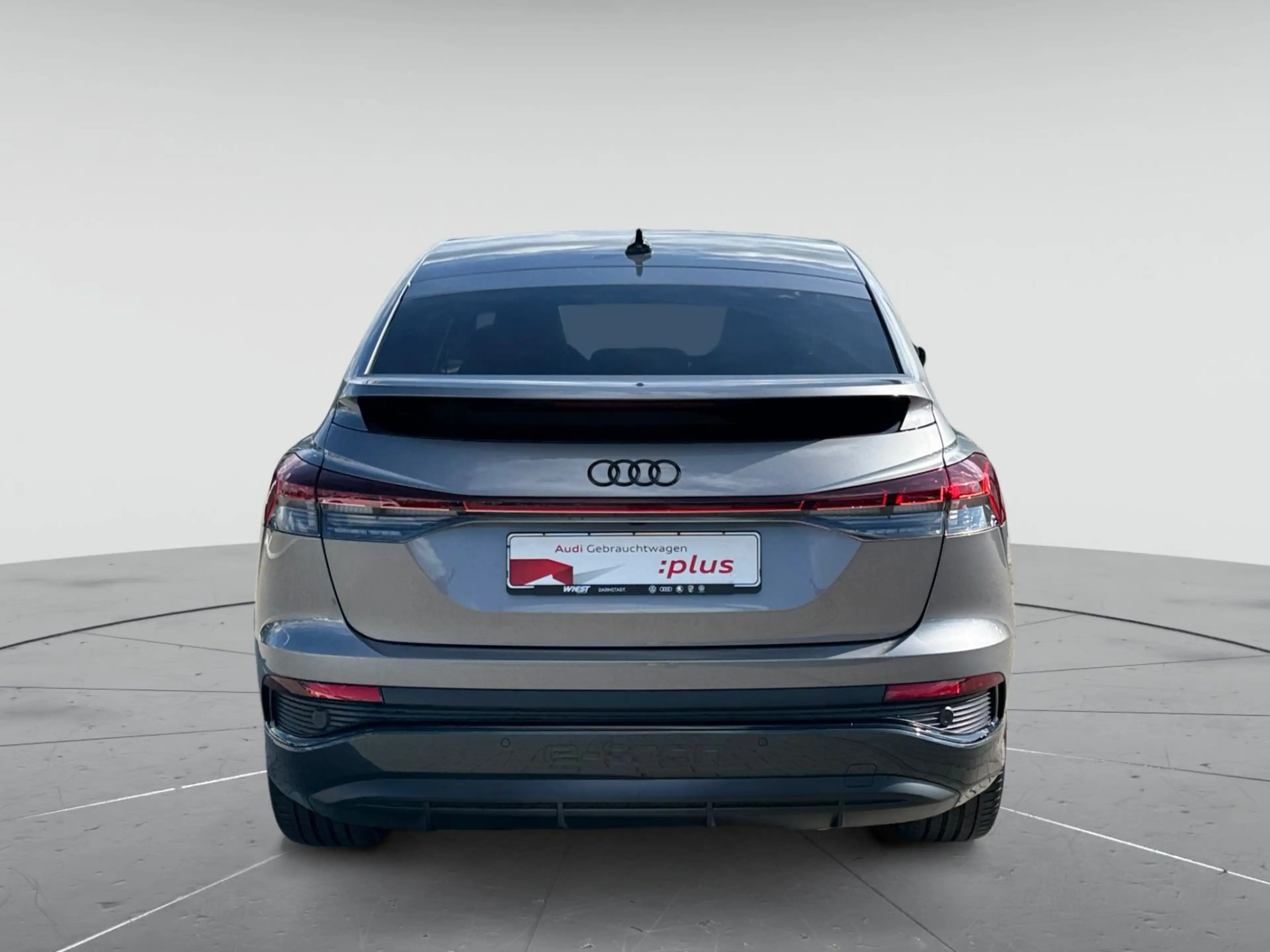 Audi Q4 e-tron 40, S LINE/MATRIX/KAM/AHK/VI — photo 7