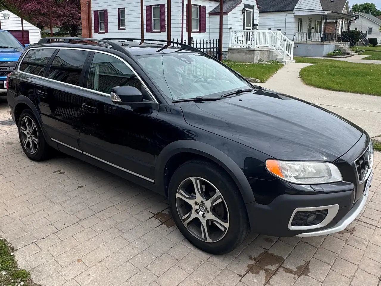 Volvo XC70 снимка Volvo XC70