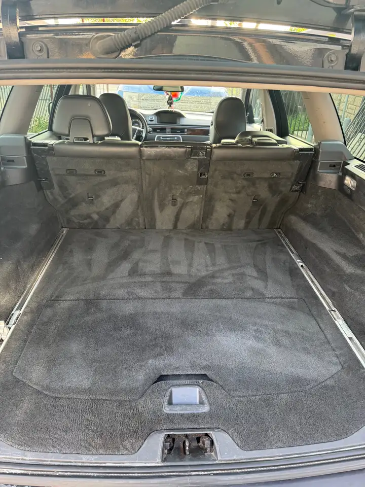 Volvo XC70 снимка Volvo XC70