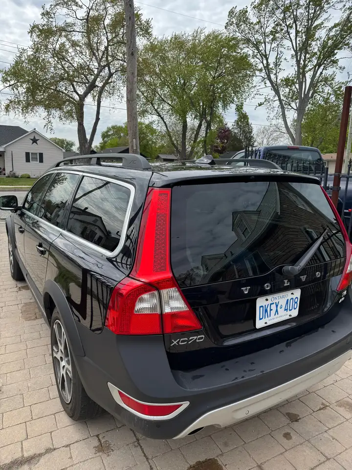 Volvo XC70 снимка Volvo XC70