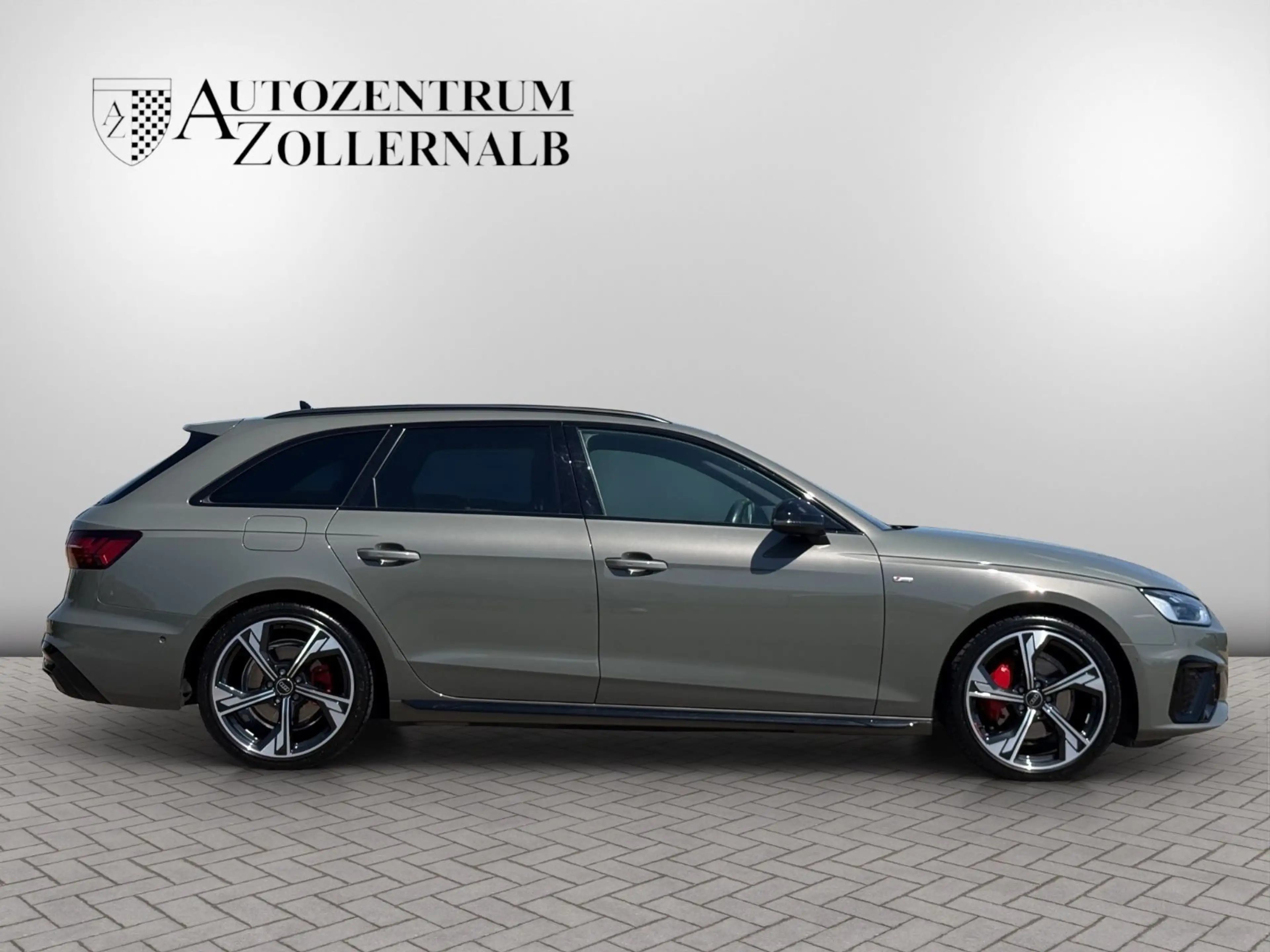 Audi A4 Avant 40 TFSI quattro S line competition plus — photo 7