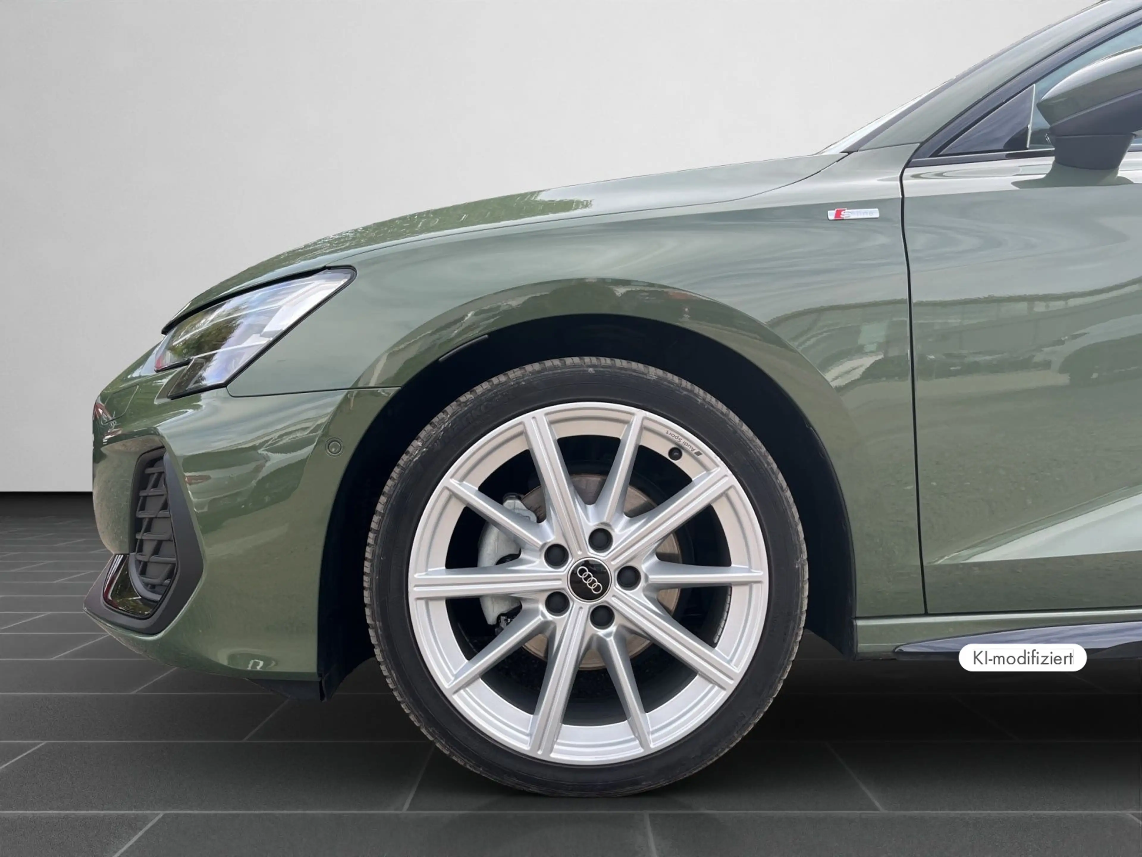 Audi A3 S line 30 TFSI S tronic SHZ RFK LED — photo 8