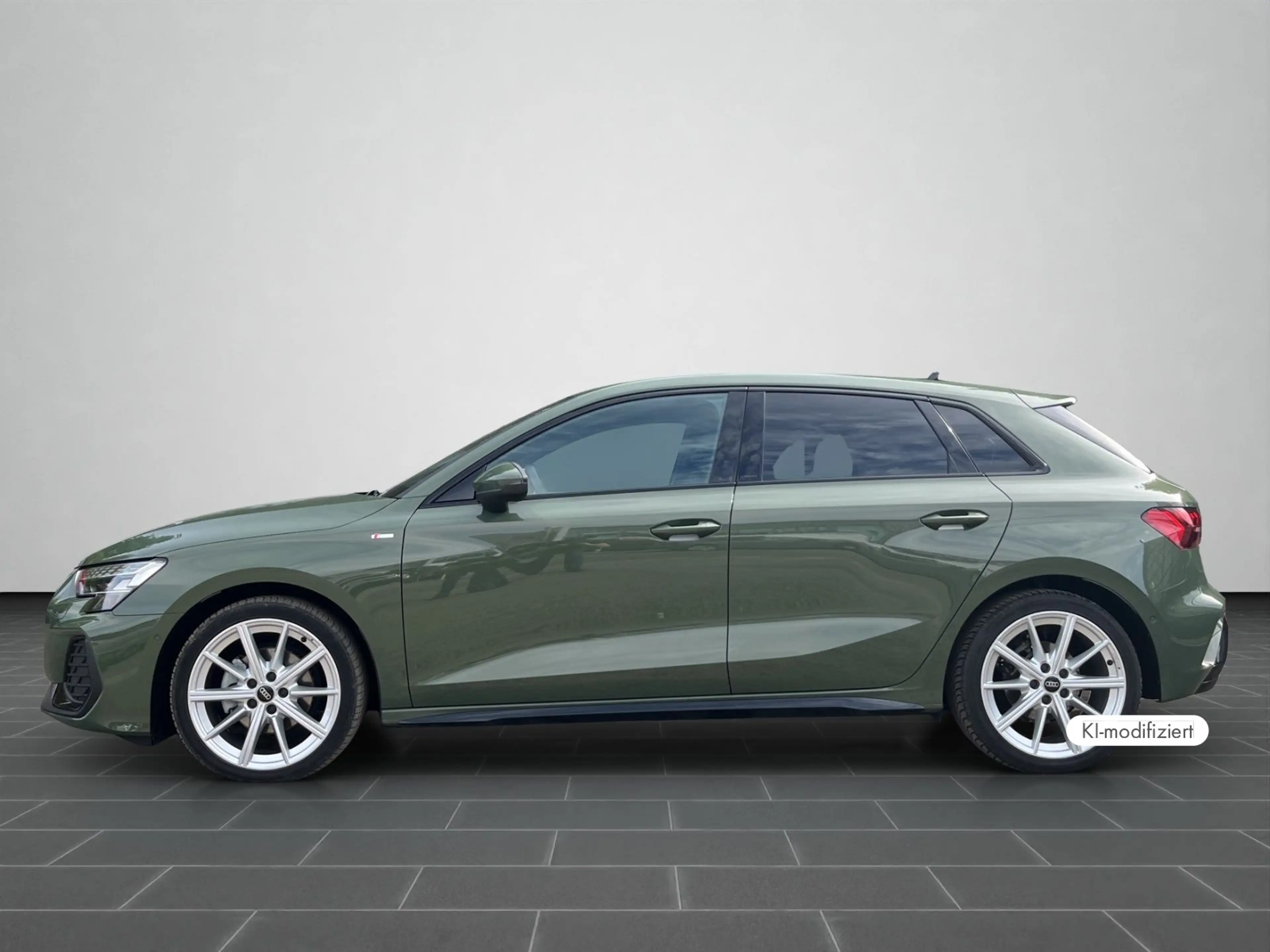 Audi A3 S line 30 TFSI S tronic SHZ RFK LED — photo 7