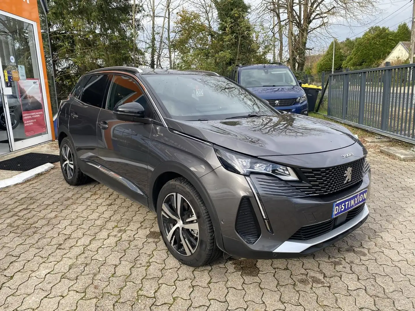 Peugeot 3008 1.2i Hybrid -136 - BV e-DCS6 GT Gris - 2