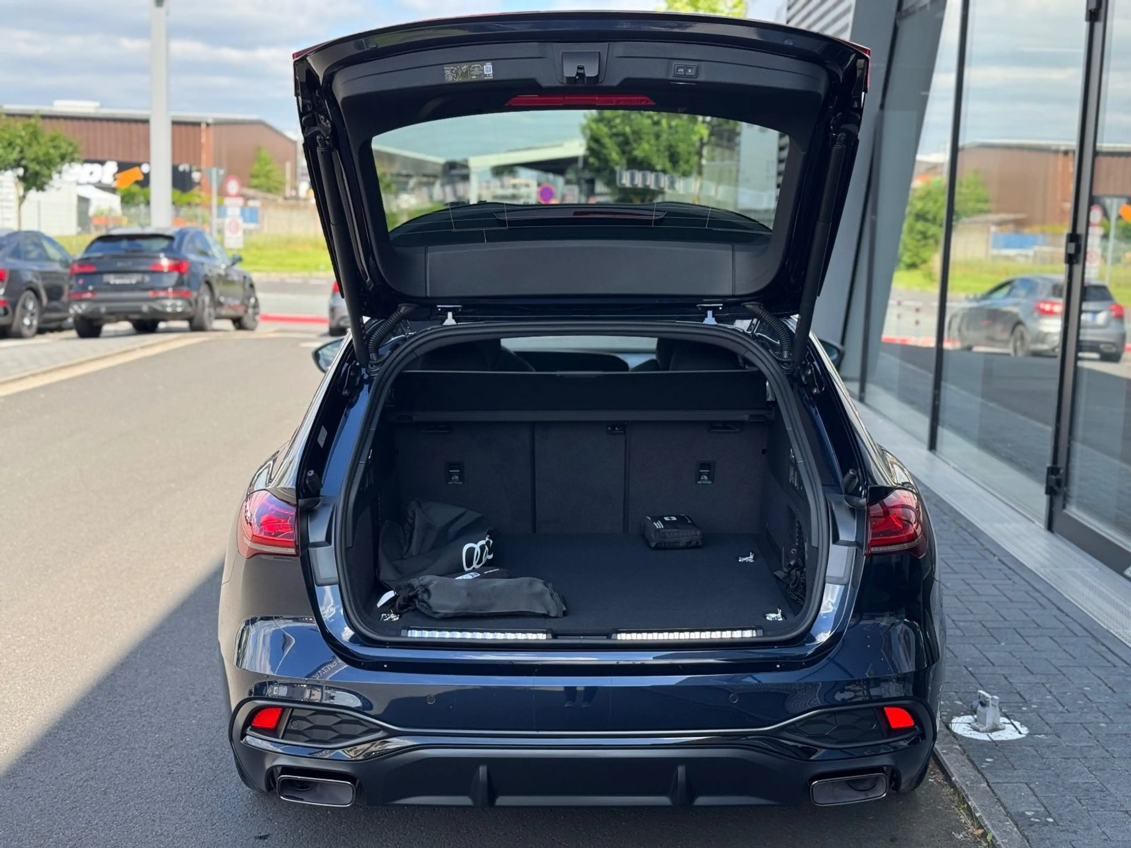 Audi A5 e-hybrid quattro MMIBD*MATRIX*MMI*B&O*H — photo 6