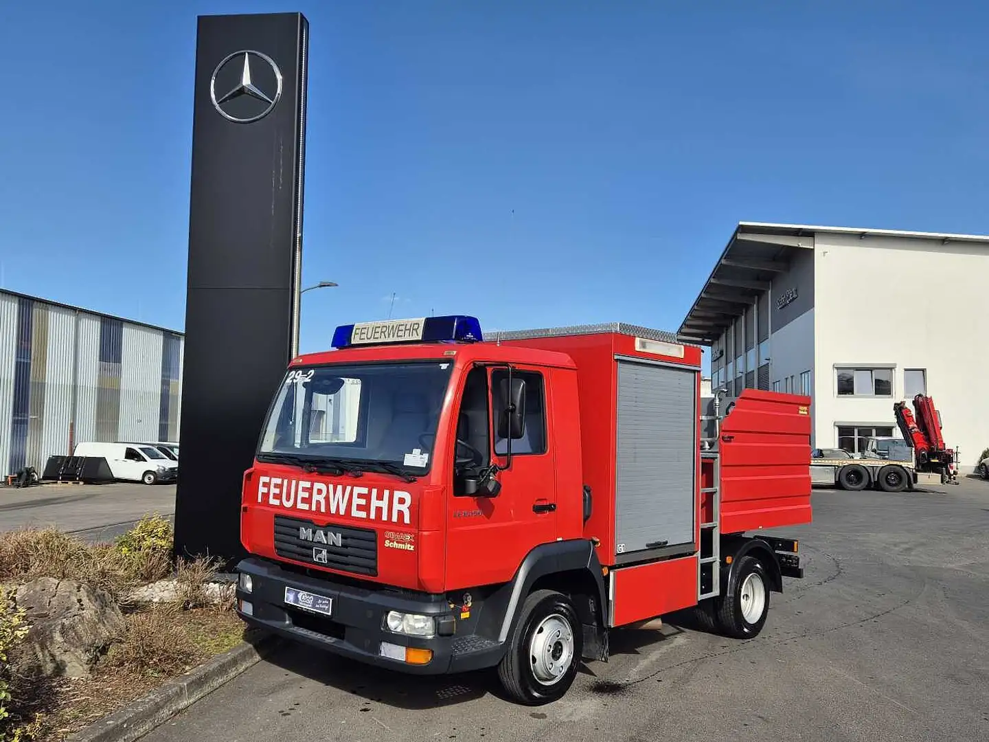 MAN LE 8.150 Schaumlöschfahrzeug Schmitz SLF25/25 Rouge - 1