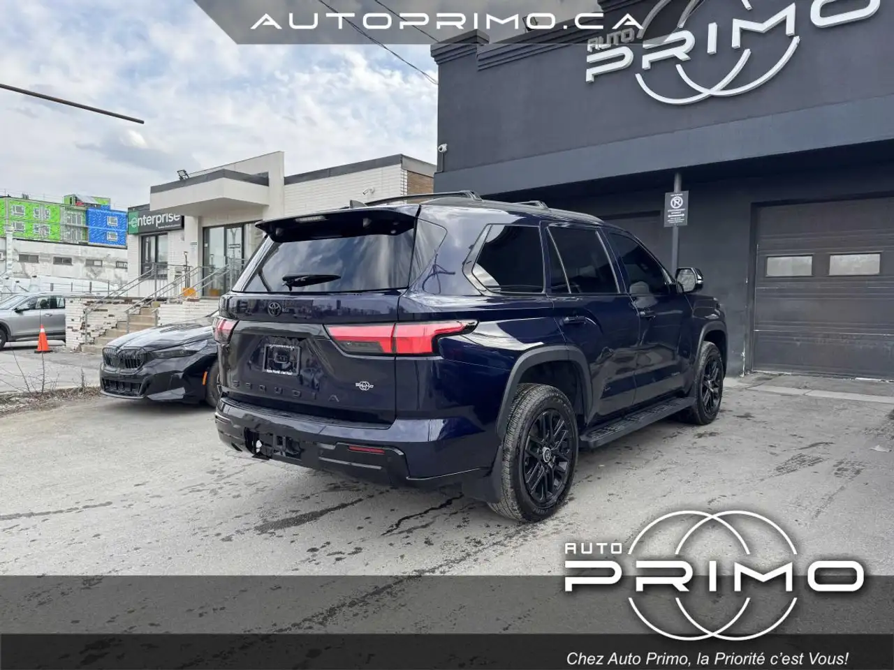 Toyota Sequoia снимка Toyota Sequoia