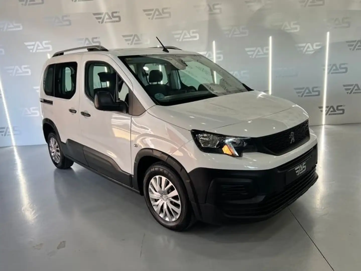 Peugeot Rifter Access Standard BlueHDi 73kW Weiß - 2