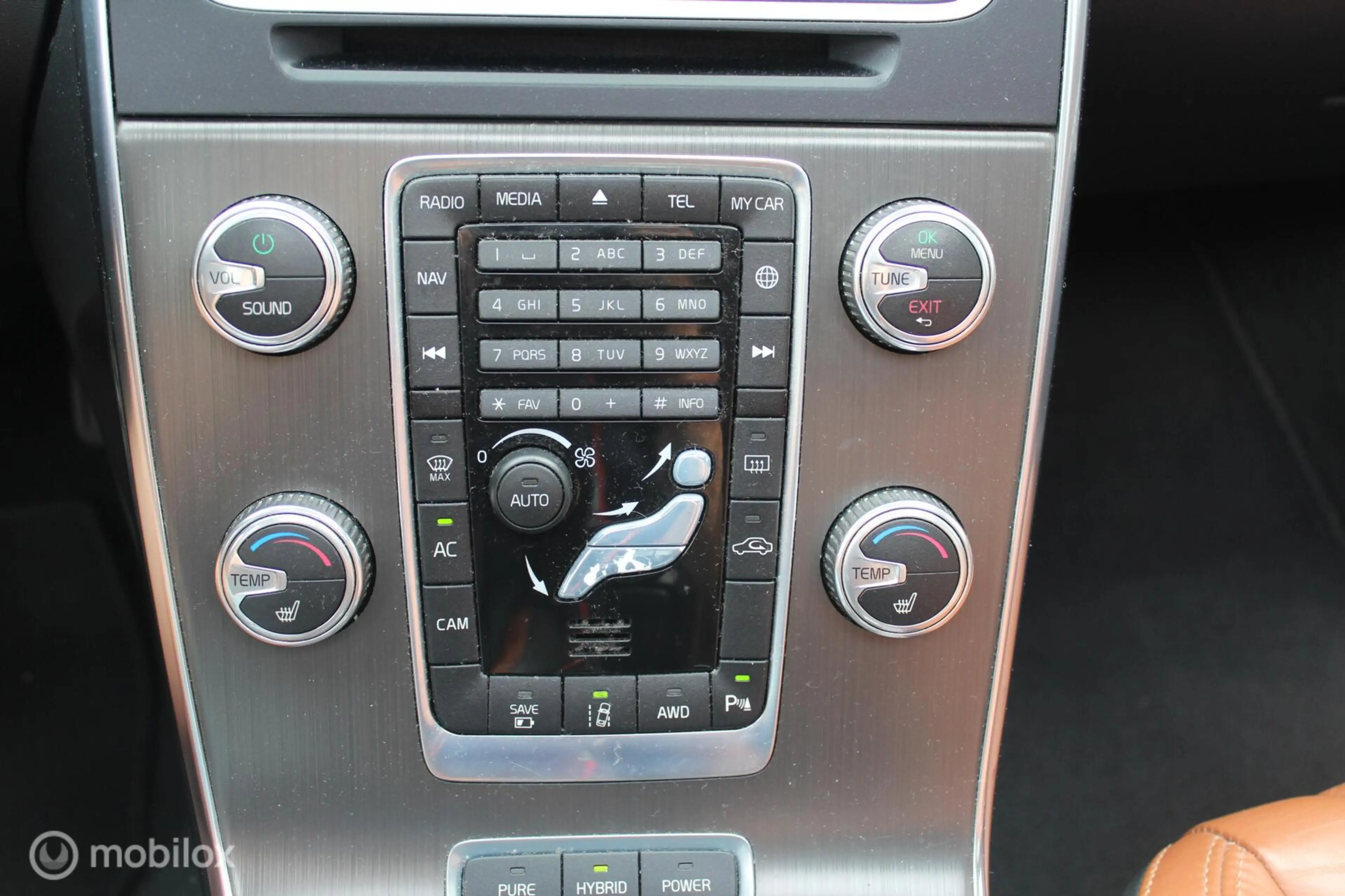 Volvo V60 2.4 D5 Summum Leder/Opendak/Adaptive-Cruise/Memory — photo 24