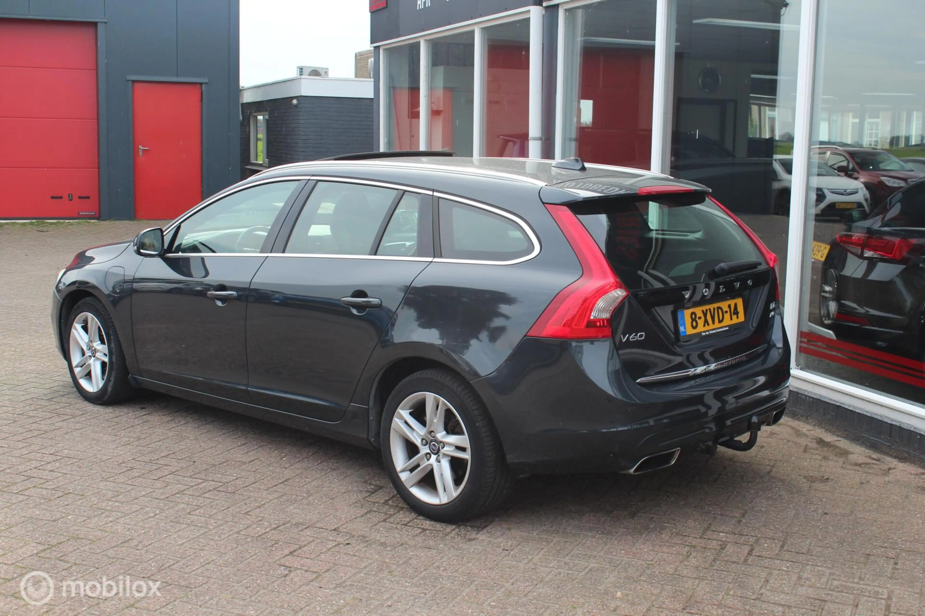 Volvo V60 2.4 D5 Summum Leder/Opendak/Adaptive-Cruise/Memory — photo 7