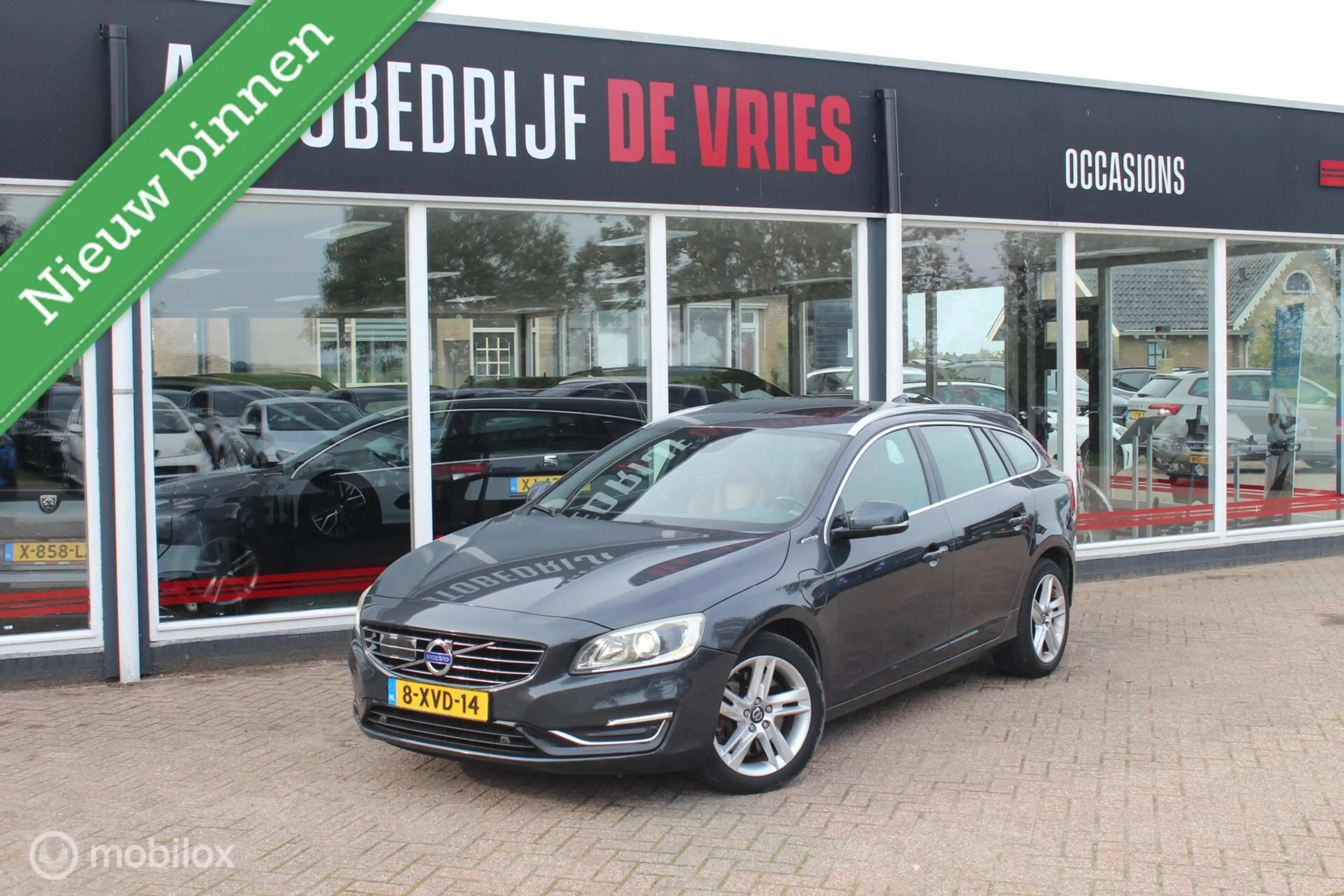 Volvo V60 2.4 D5 Summum Leder/Opendak/Adaptive-Cruise/Memory