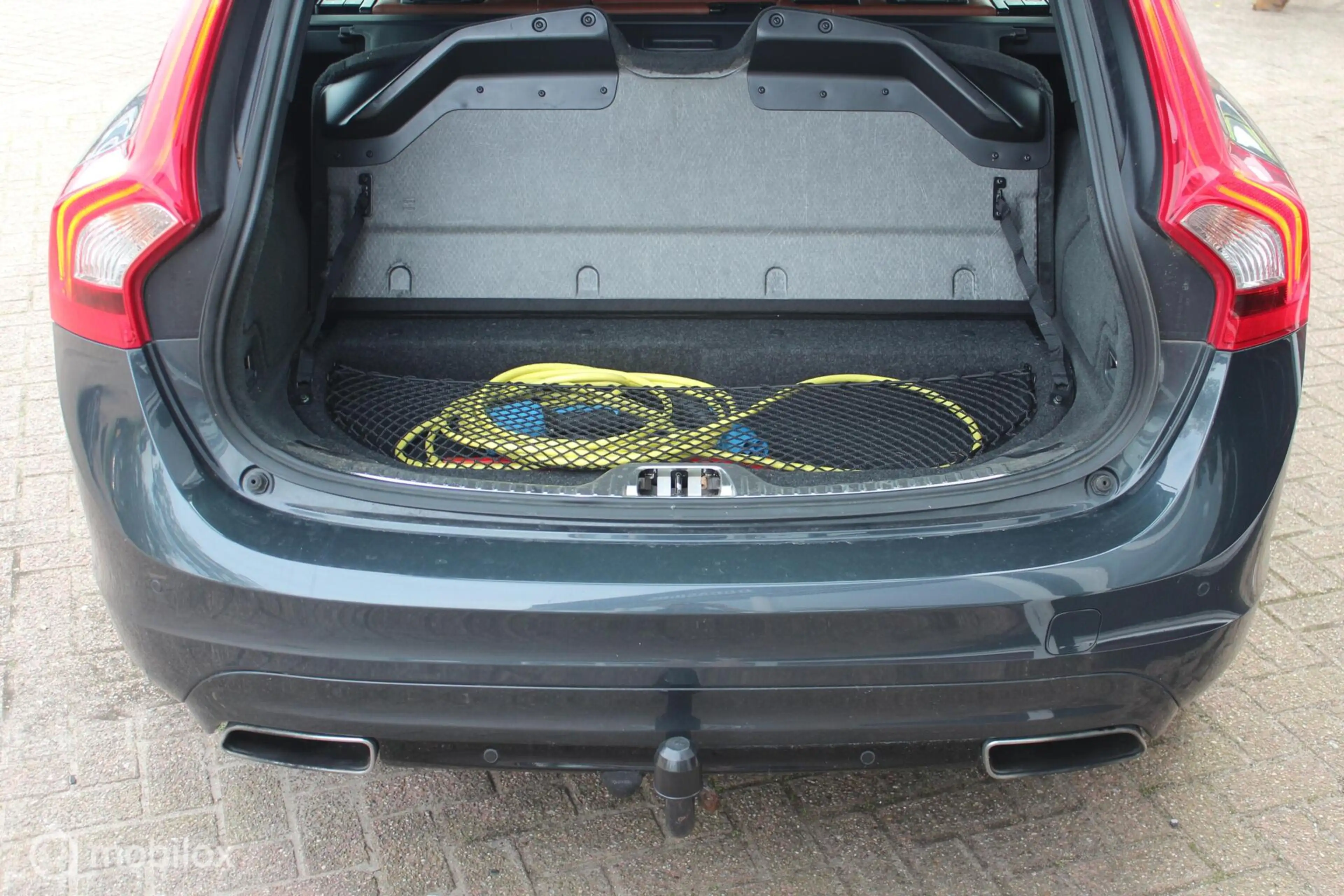 Volvo V60 2.4 D5 Summum Leder/Opendak/Adaptive-Cruise/Memory — photo 30