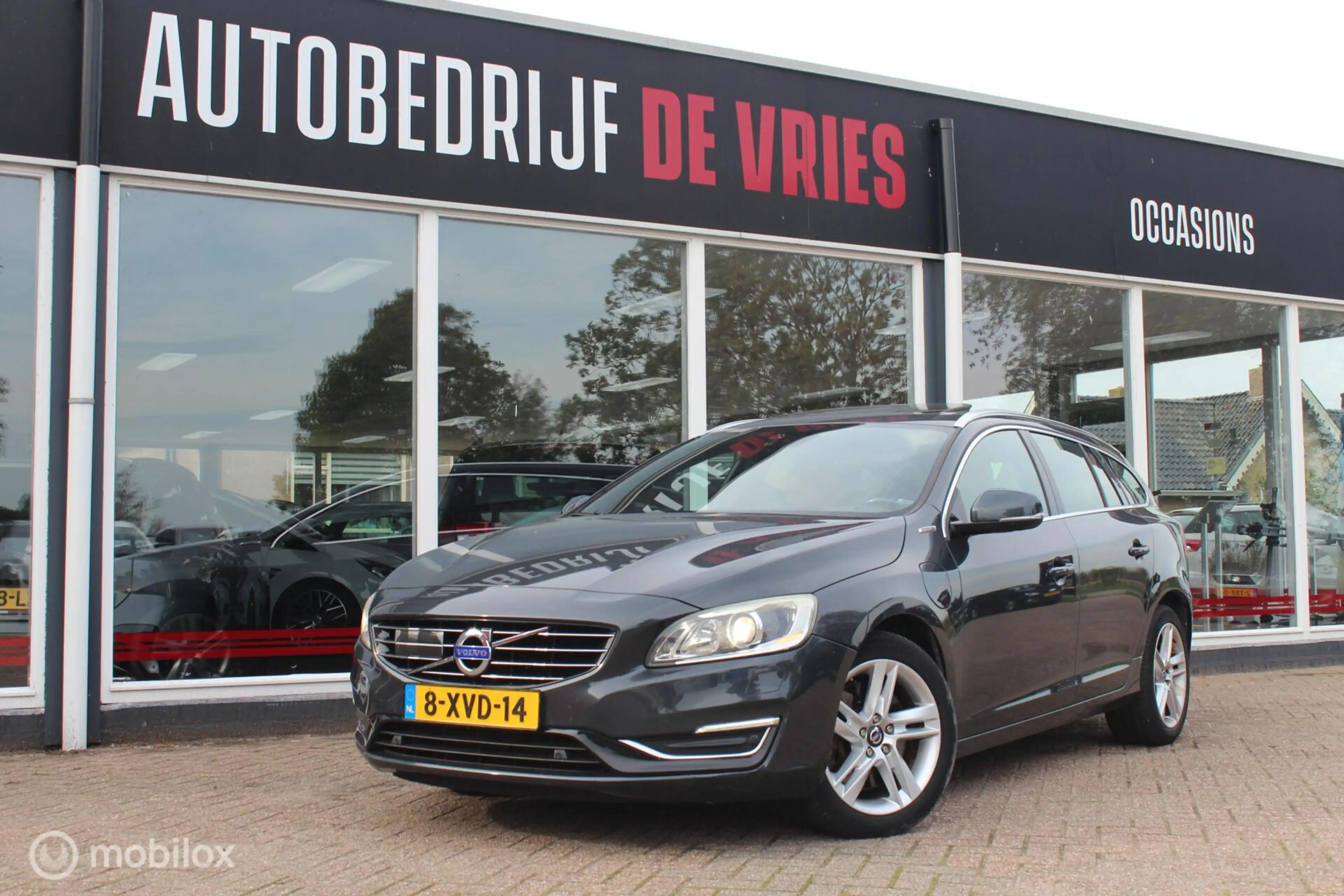 Volvo V60 2.4 D5 Summum Leder/Opendak/Adaptive-Cruise/Memory — photo 4