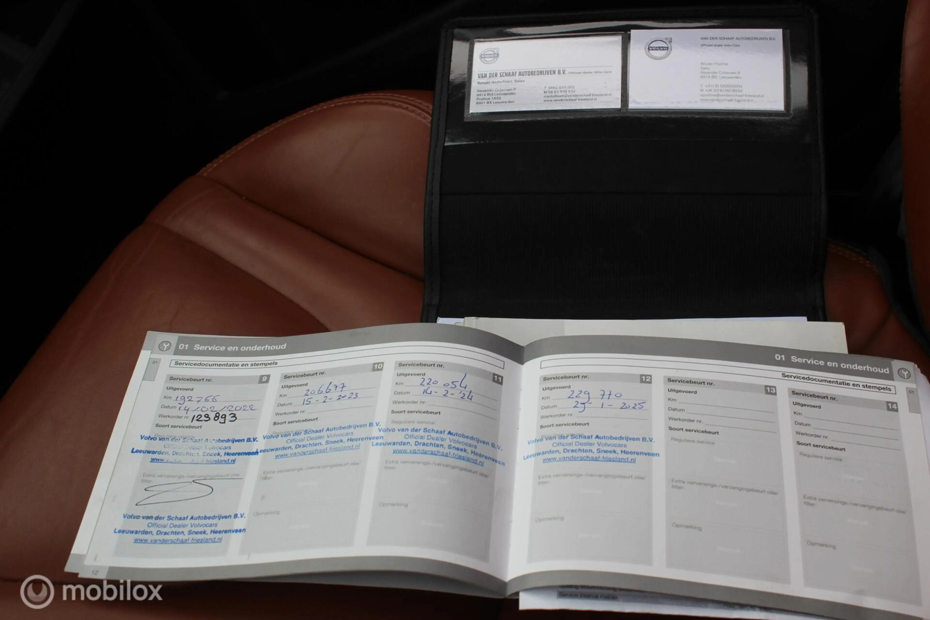Volvo V60 2.4 D5 Summum Leder/Opendak/Adaptive-Cruise/Memory — photo 21