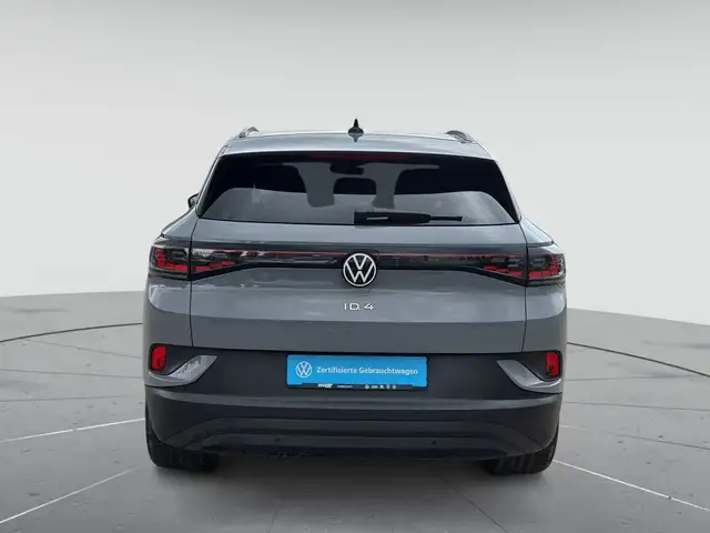 Volkswagen ID.4 view 7