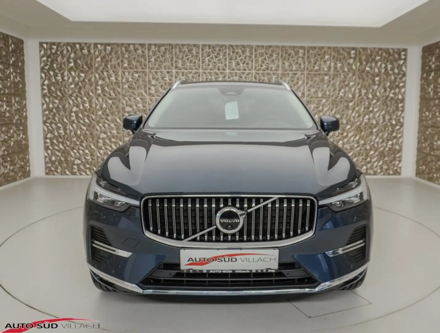 Volvo XC60 B4 D AWD Geartronic Blau - 2