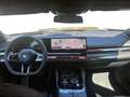BMW i5 xDrive40 Touring M Sportpaket Panorama AHK Šedá - thumbnail 3