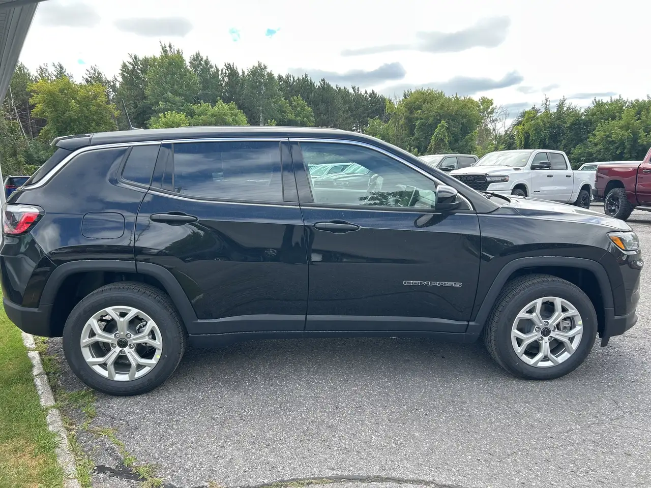 Jeep Compass снимка Jeep Compass