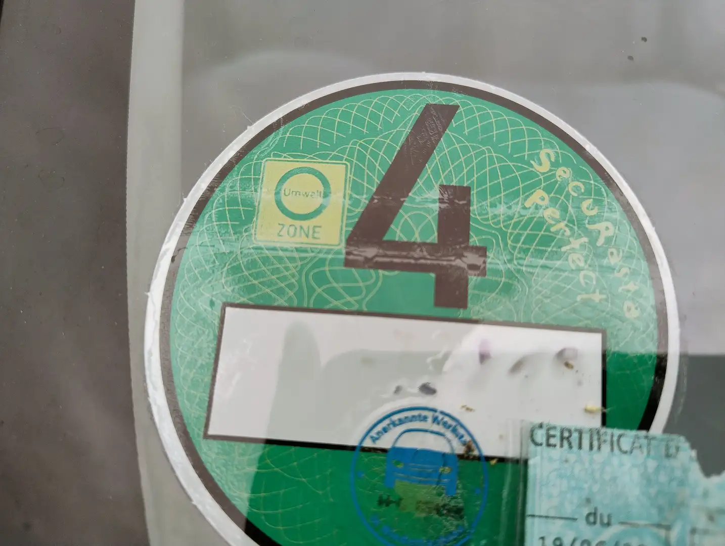 Peugeot iOn iOn Active Bílá - 2