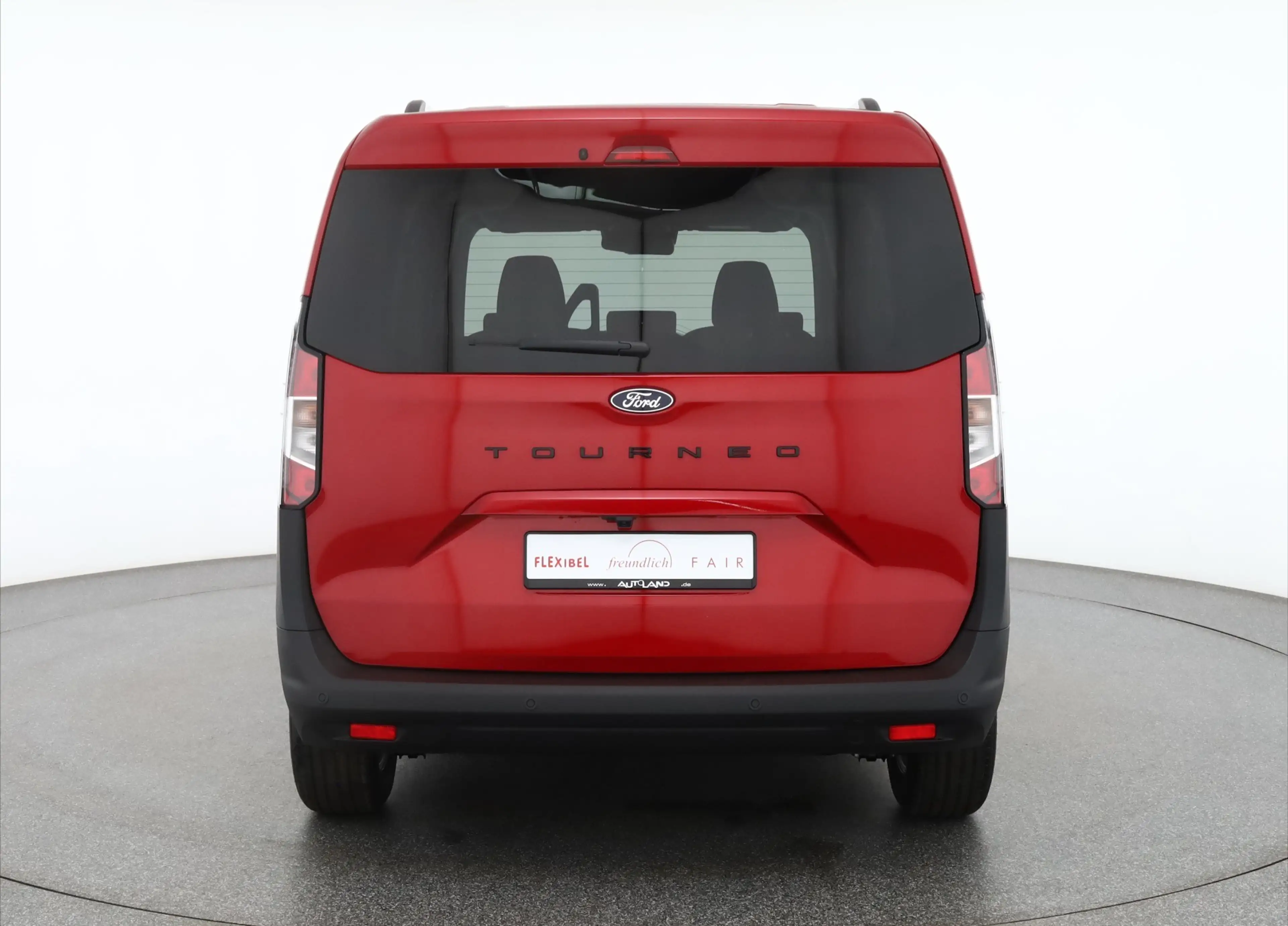 Ford Tourneo Courier Titanium 1.0 EB Aut. Kamera SItzhe — photo 4