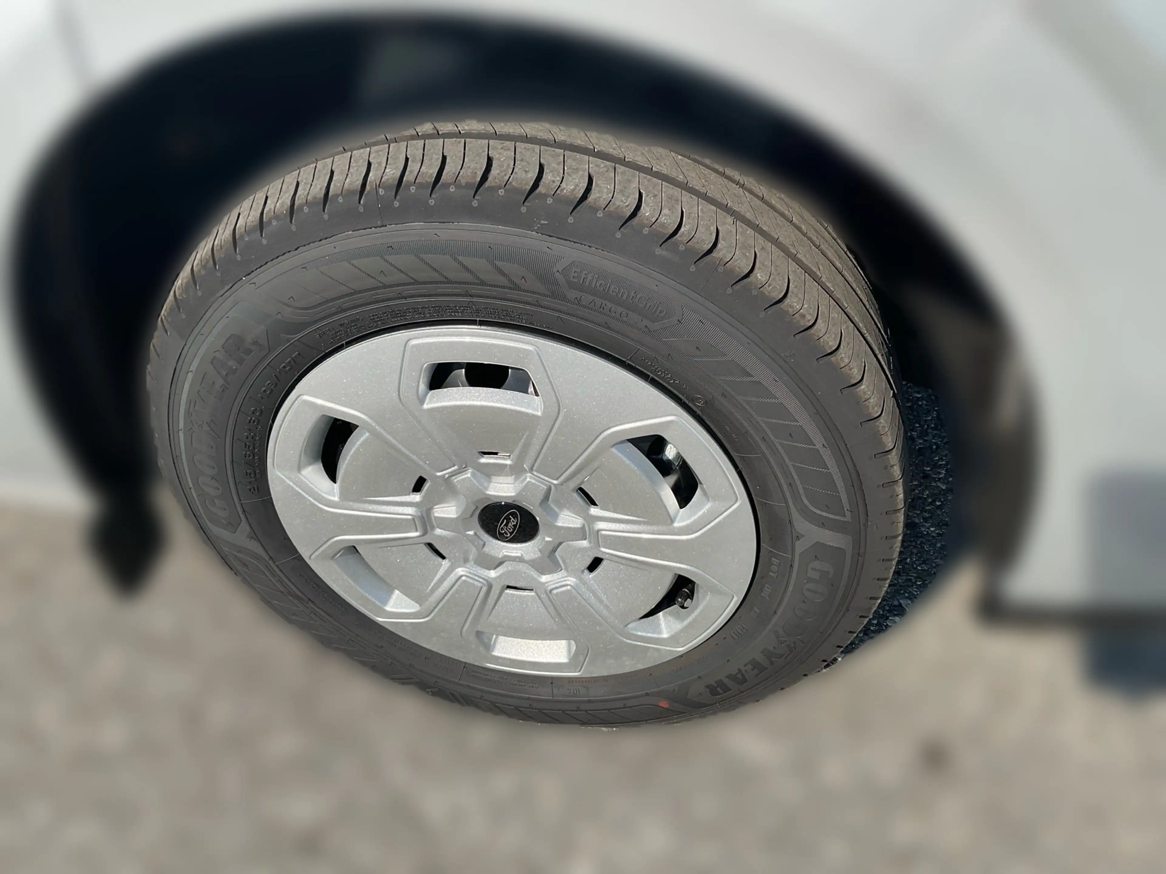 Ford Transit Custom 320 L1 Trend — photo 8