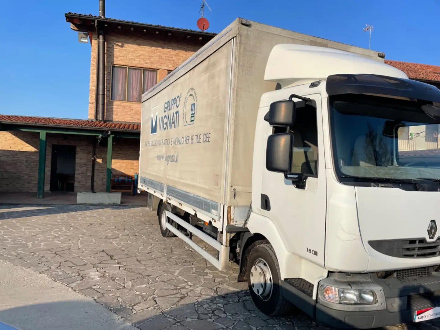 Renault Sonstige RENAULT TRUCKS Weiß - 2