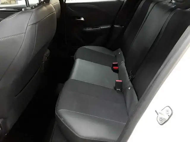 Opel Corsa view 13