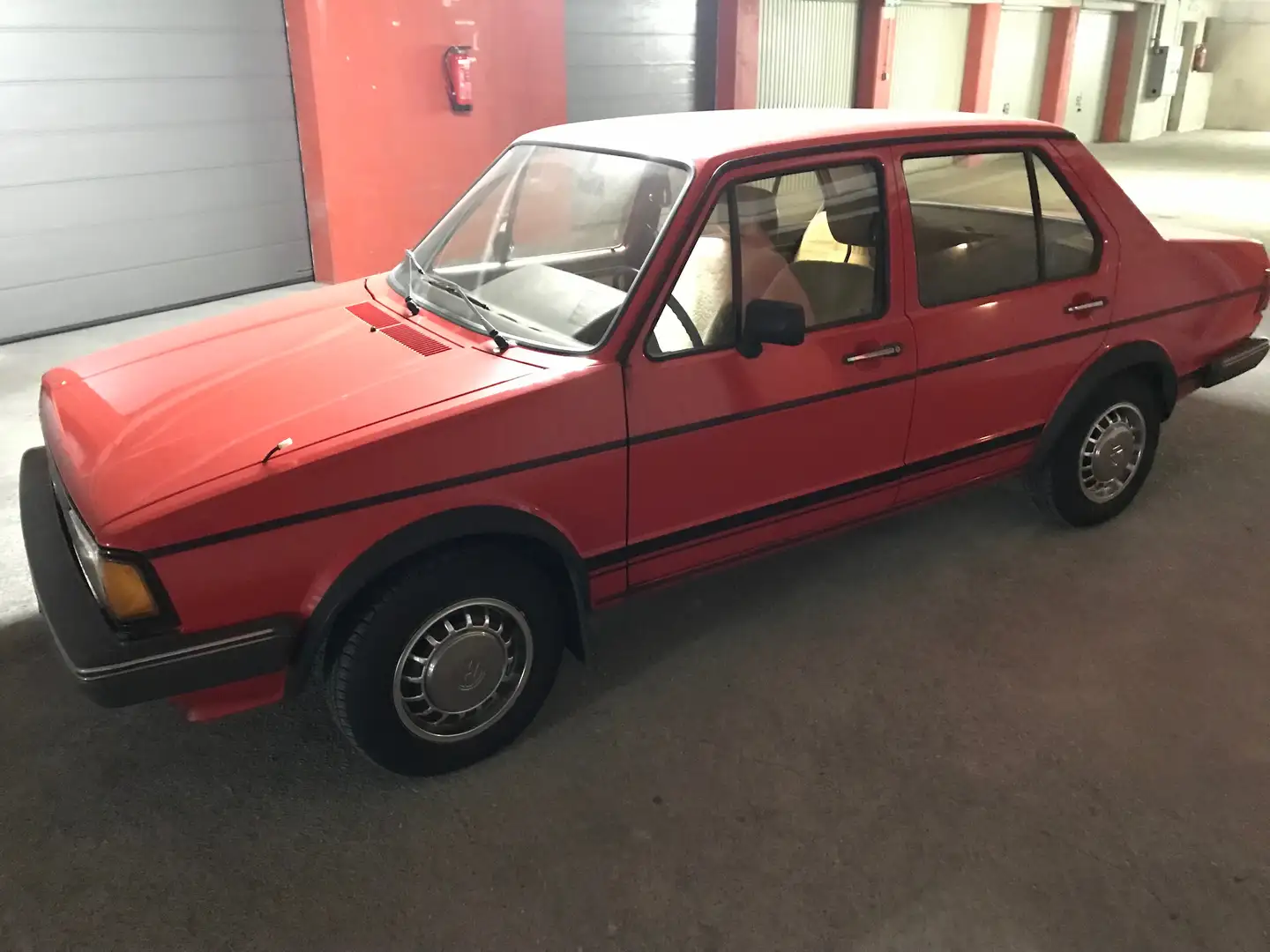 Volkswagen Jetta GLS Rot - 2