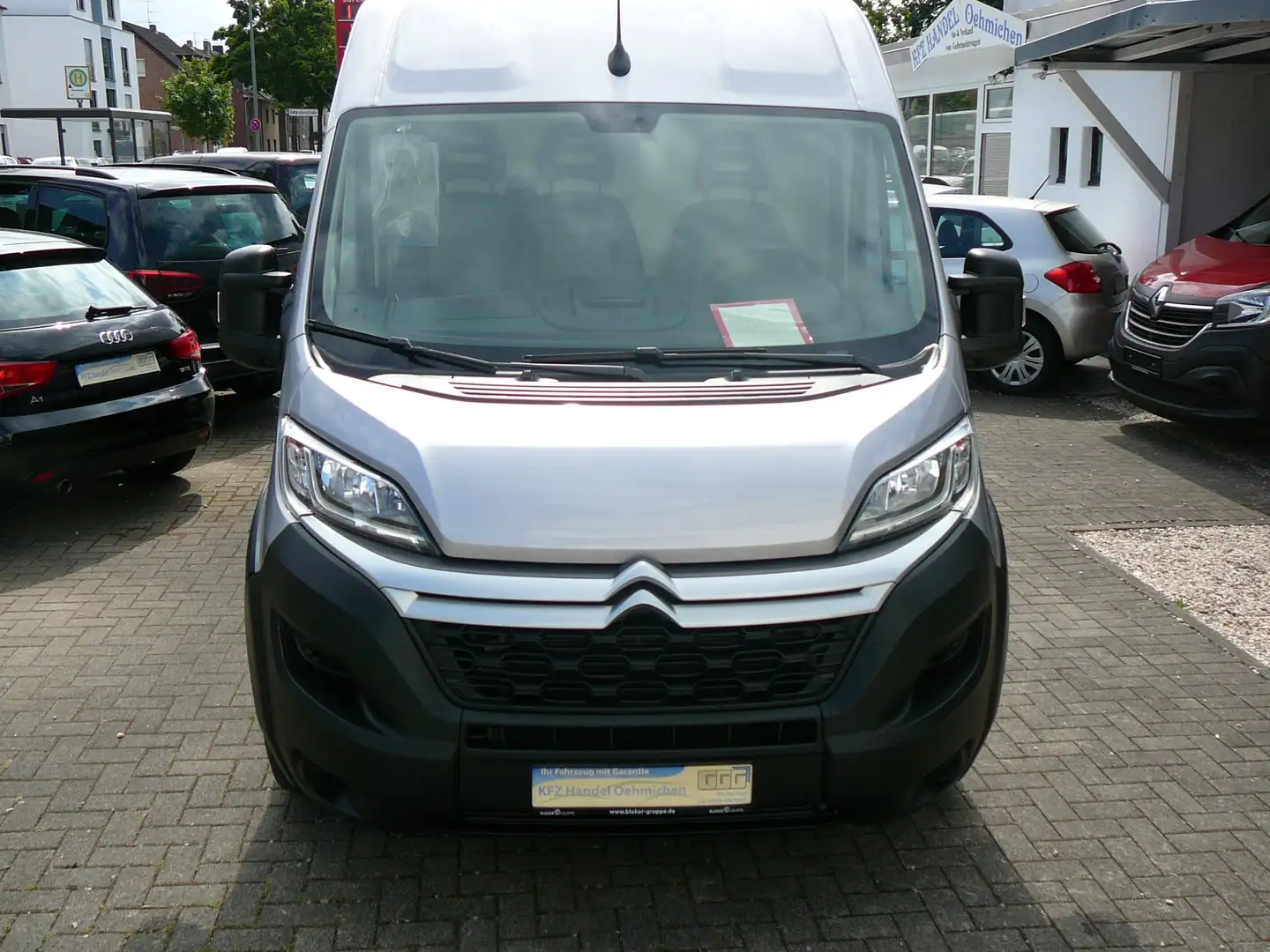 Citroen Jumper 35 L4H2 Club Heavy BlueHDi 140.PDC,Klimaanlage,usw Zilver - 2