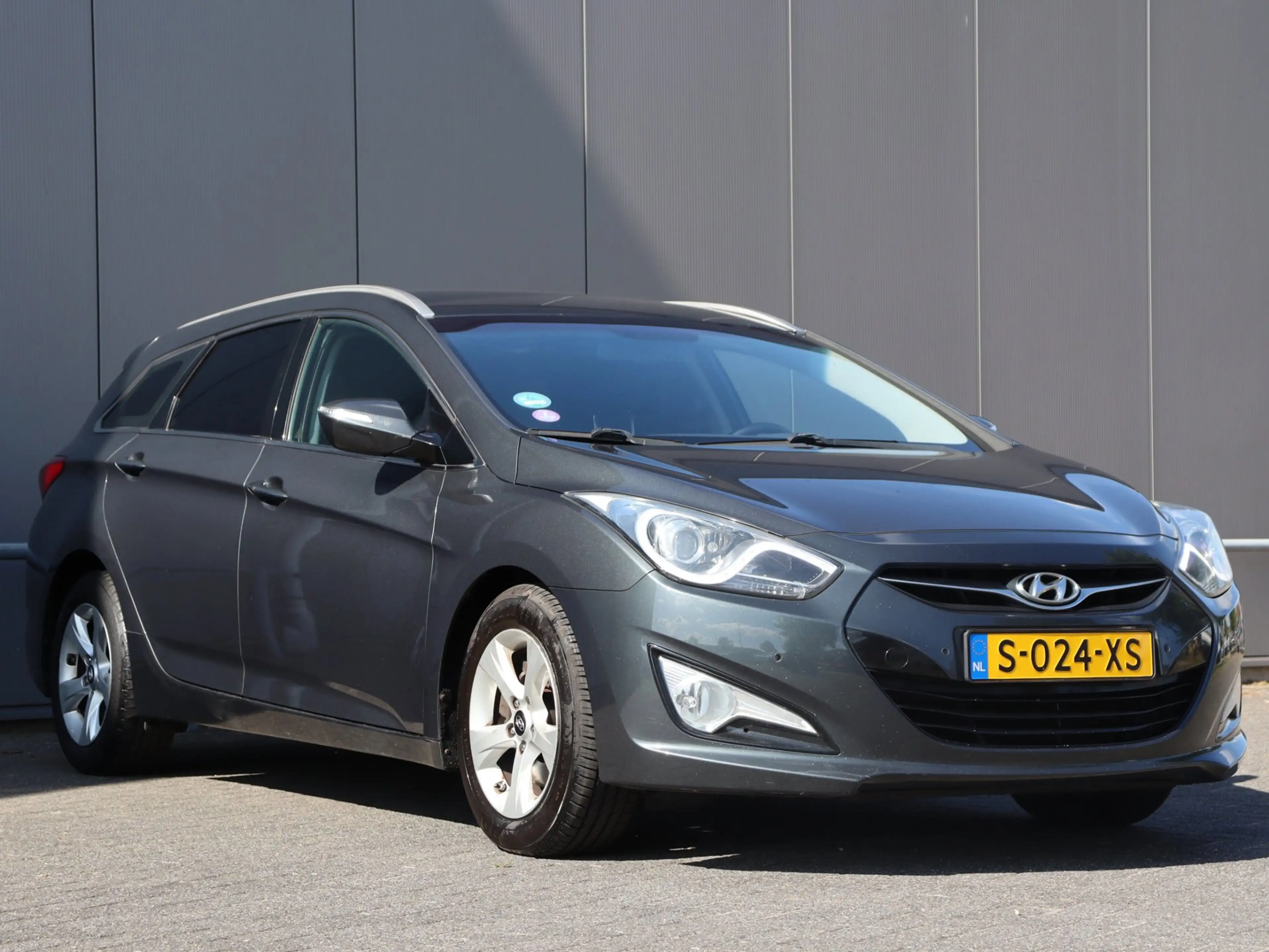 Hyundai i40 Wagon 1.6 GDI Blue i-Drive navi LM xenon airco — photo 4