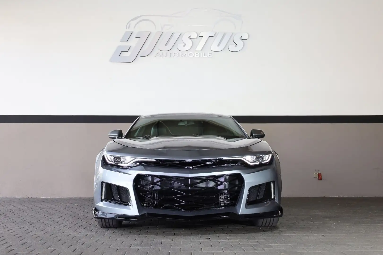 Chevrolet Camaro 3.6 V6 2LT/SHZ/SBL/BOSÉ/WIFI/KAMERA/R20 Grau - 2