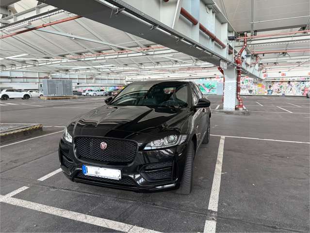 Imagine Jaguar F-Pace 30d AWD R-Sport