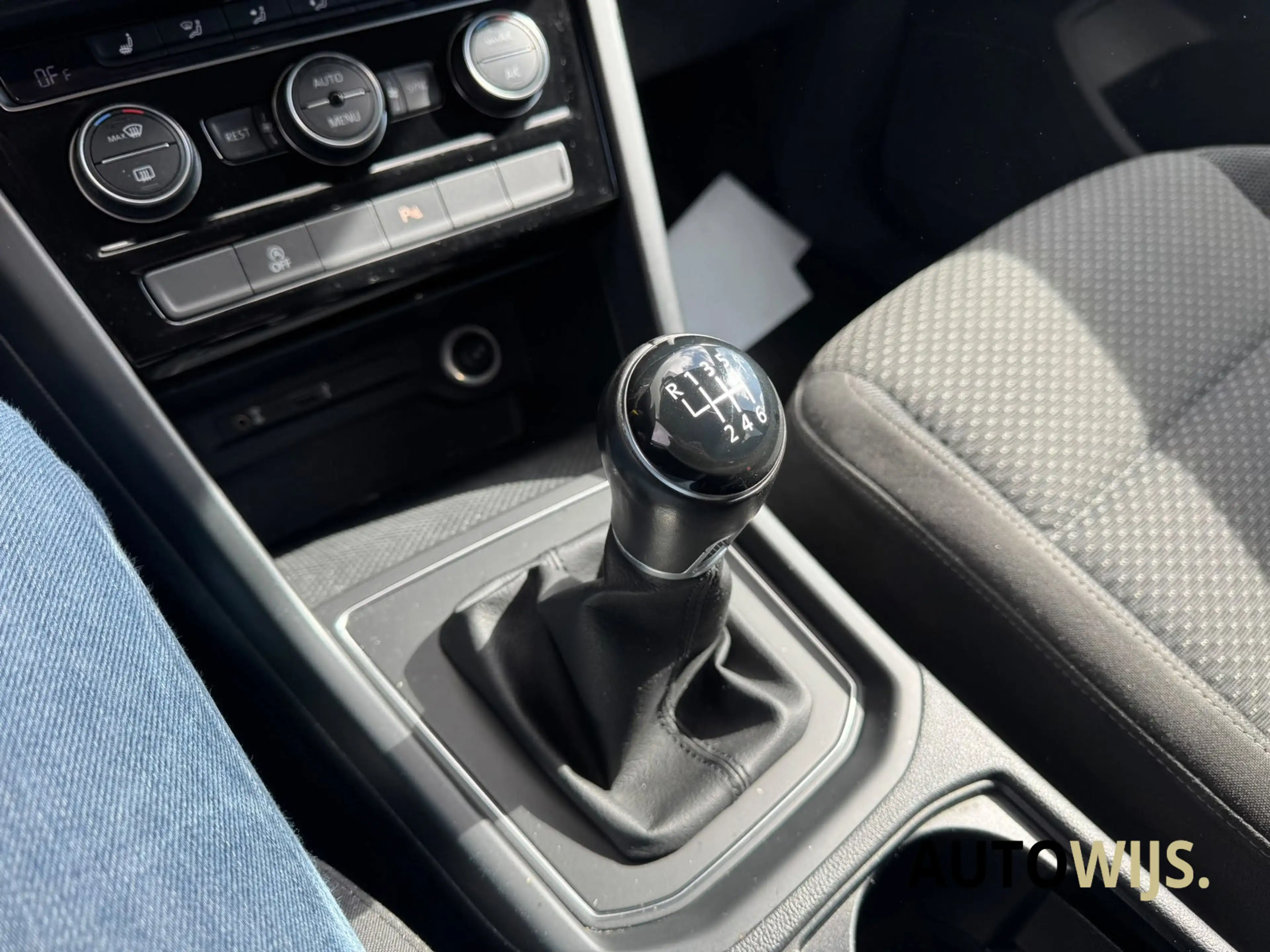 Volkswagen Touran 1.4 TSI Highline 7p|7 Persoons|CAMERA|TREKHAAK|STO — photo 3