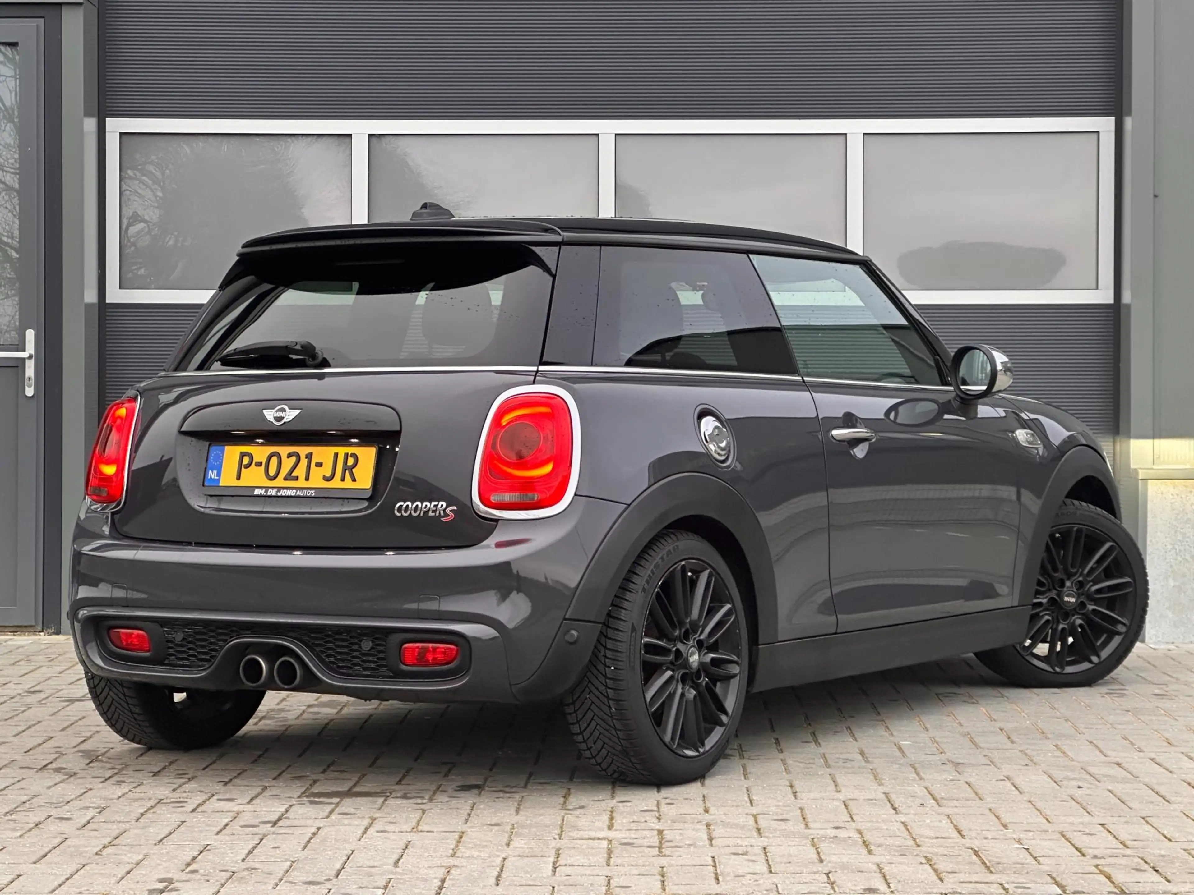 MINI Cooper S 2.0 Automaat Pano Stoelverwarming Navi — photo 5