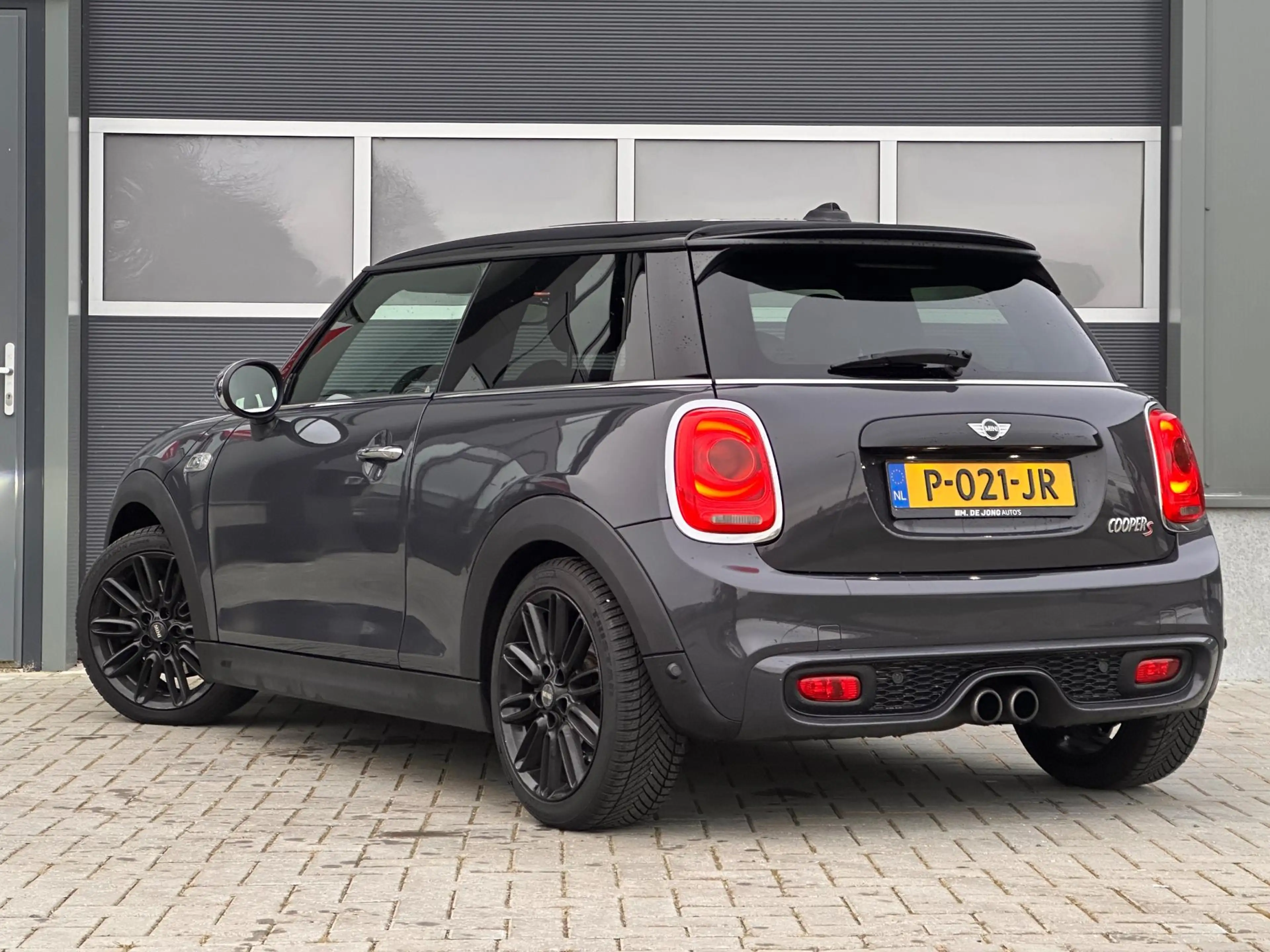 MINI Cooper S 2.0 Automaat Pano Stoelverwarming Navi — photo 3