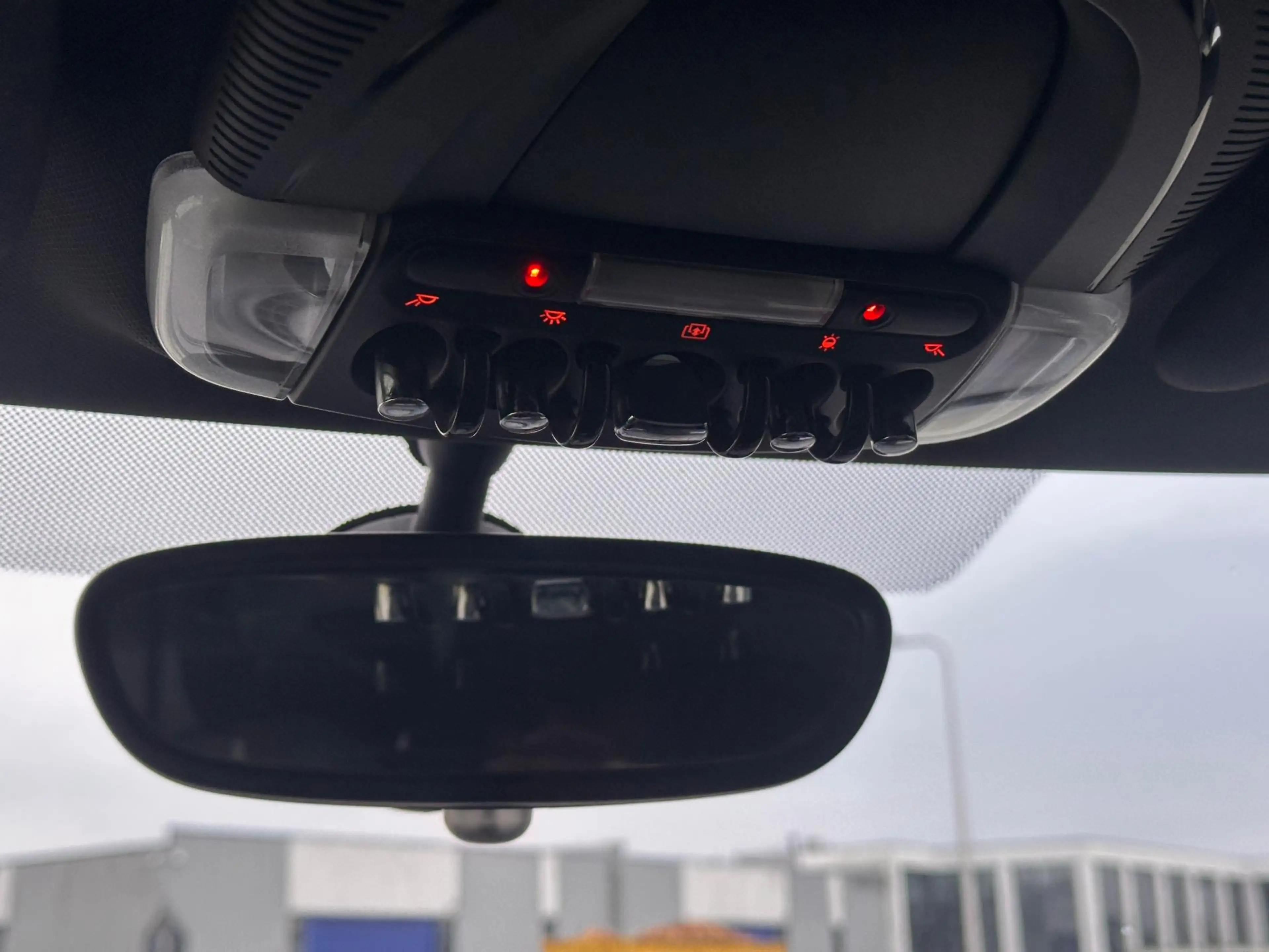 MINI Cooper S 2.0 Automaat Pano Stoelverwarming Navi — photo 17