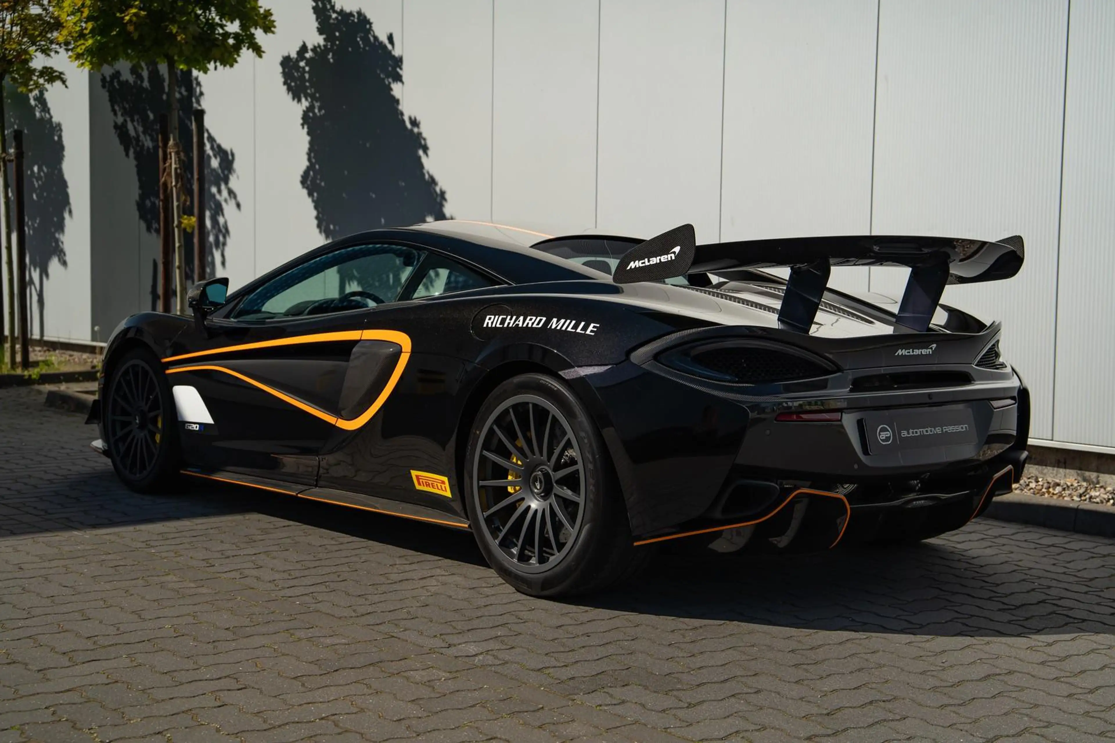 McLaren 620R Coupé MSO*VisualCarbon*1 owner from new* — photo 4
