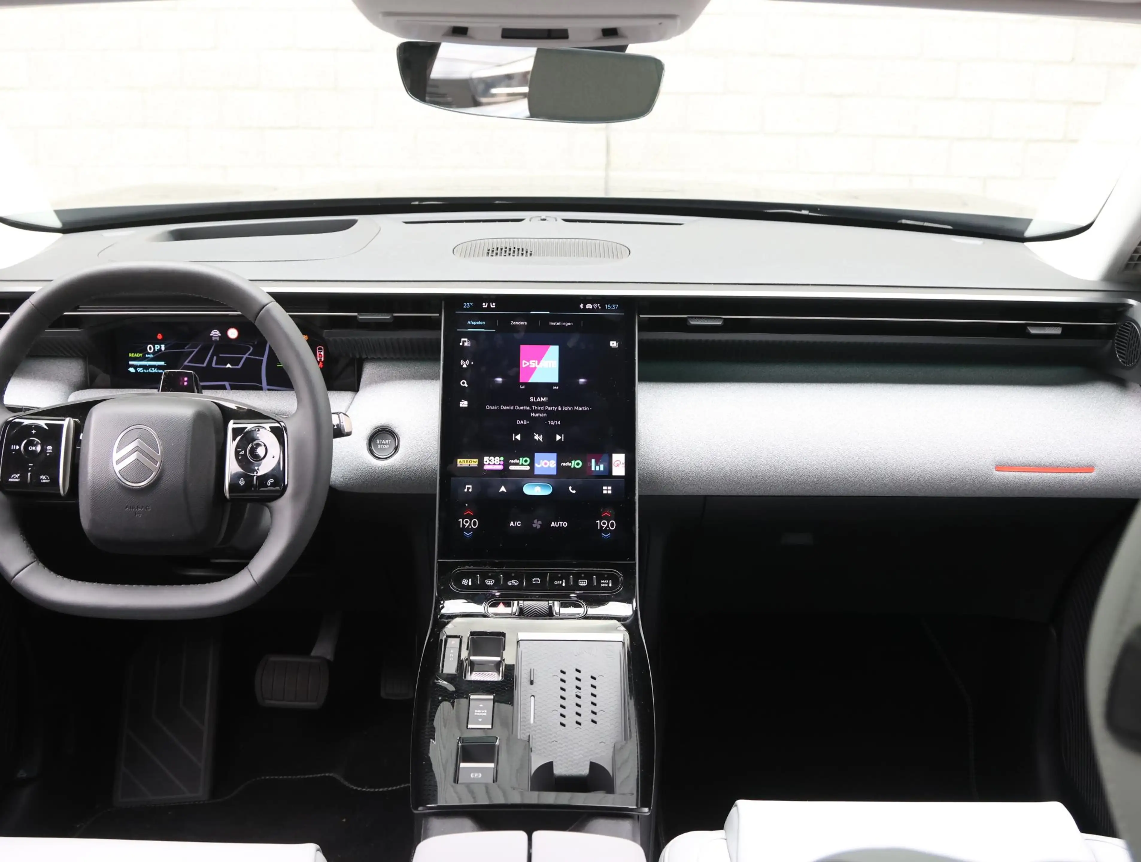 Citroen C5 Aircross Max Comfort Range 74 kWh | Accutest 98% | Panorami — photo 14