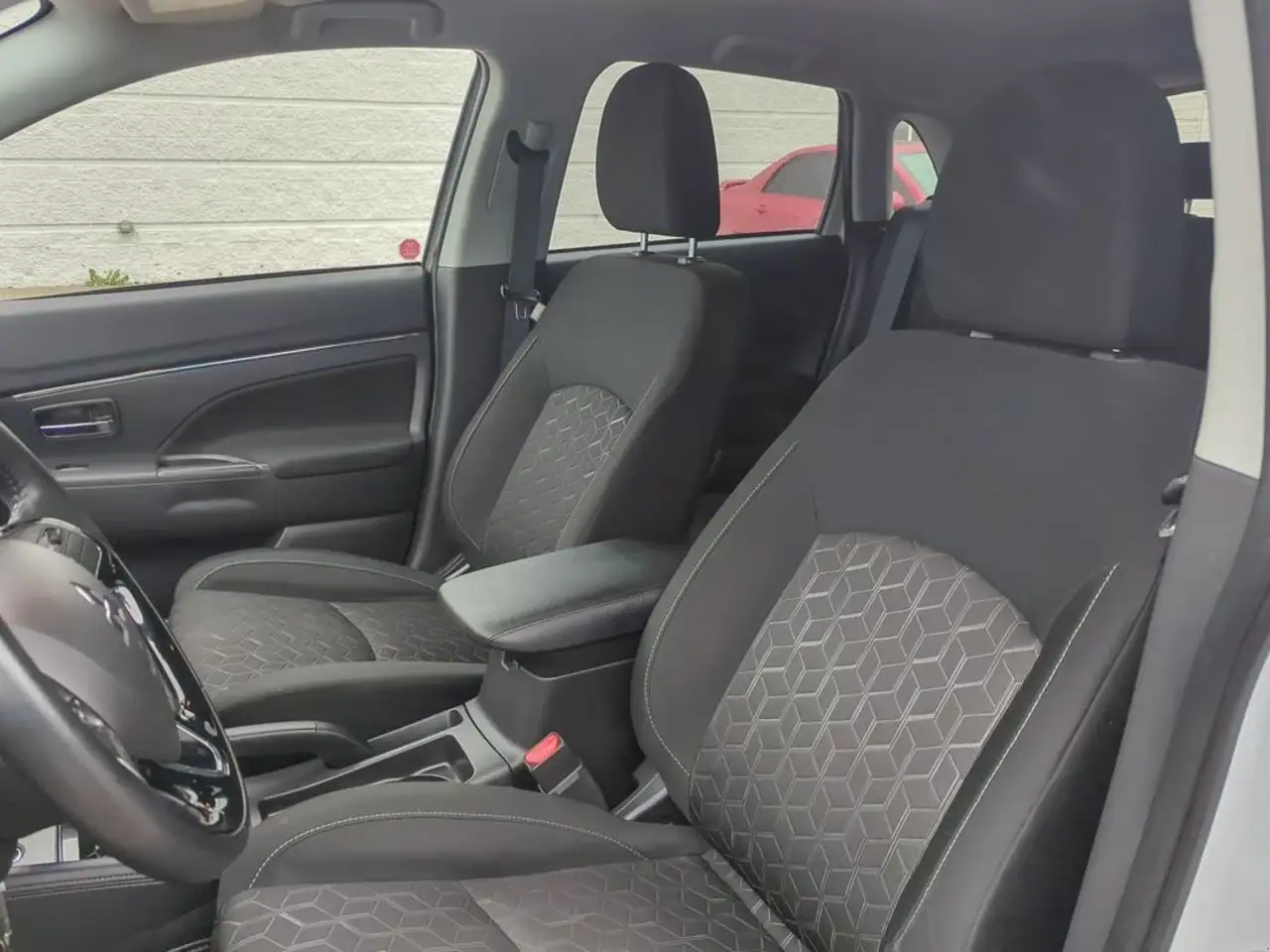 Mitsubishi RVR снимка Mitsubishi RVR