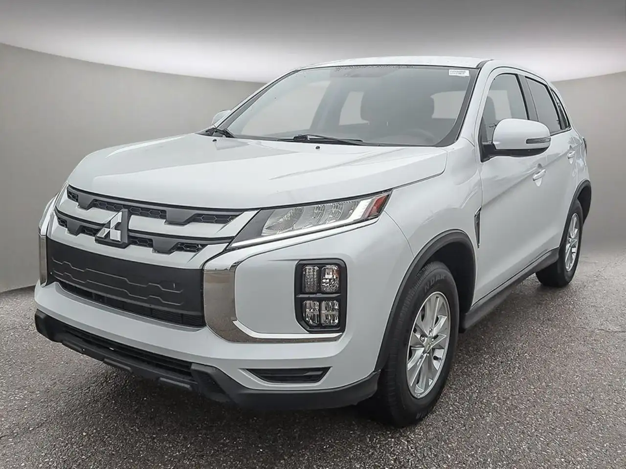 2024 Mitsubishi RVR