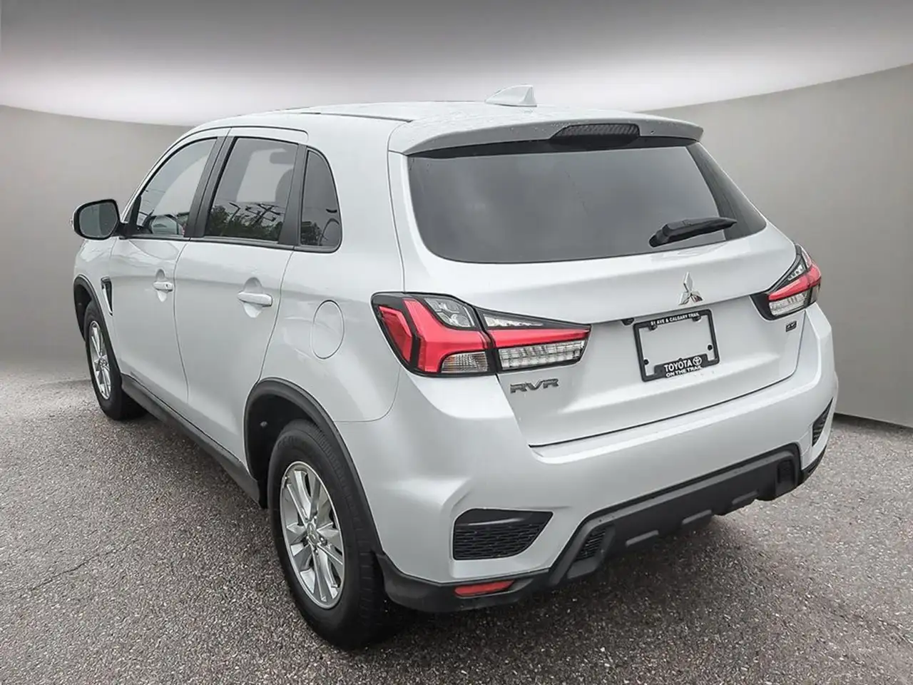 Mitsubishi RVR снимка Mitsubishi RVR