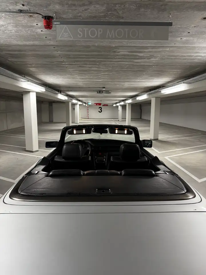 Mercedes-Benz E 200, foto 12