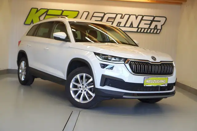 Skoda Kodiaq view 3