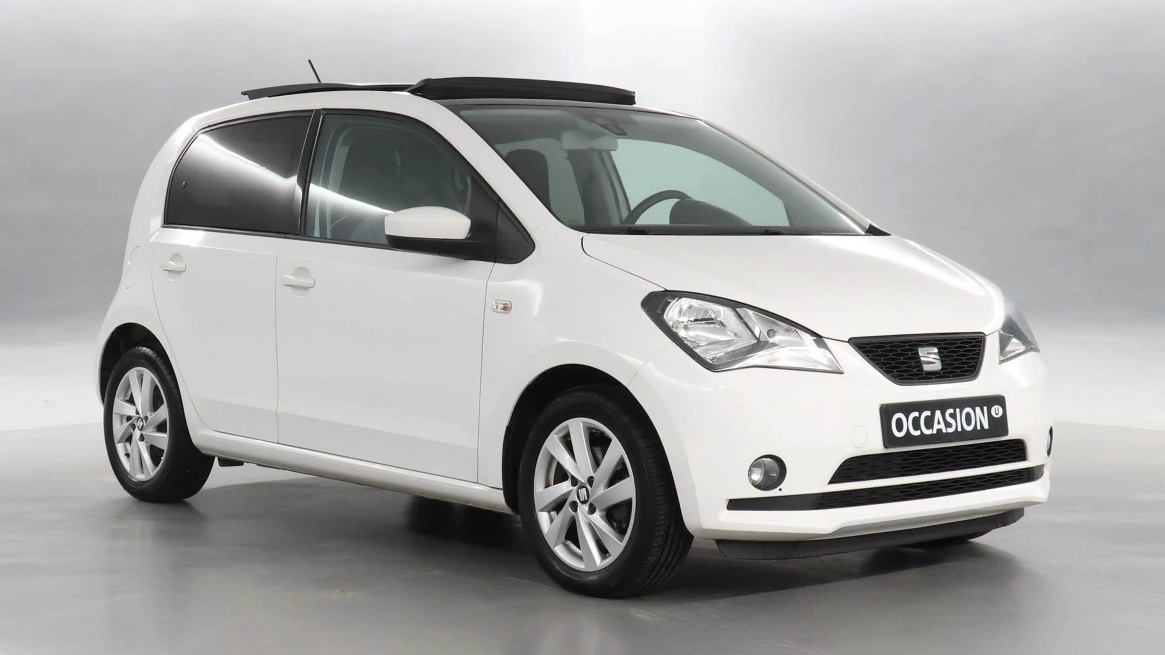 SEAT Mii 1.0 60pk Sport Connect / Panoramadak / Parkeersens — photo 7