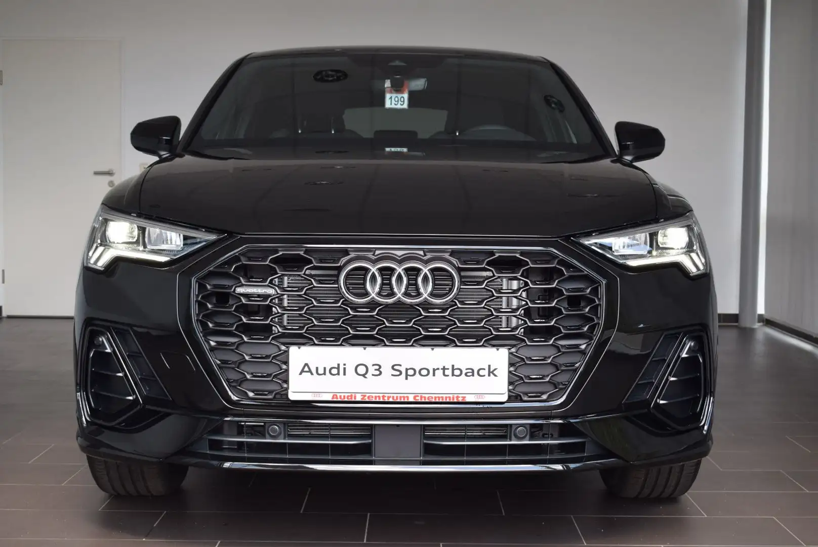 Audi Q3 Sportback S line 35TDI S LINE+AHZV+ACC+Kamera Schwarz - 2