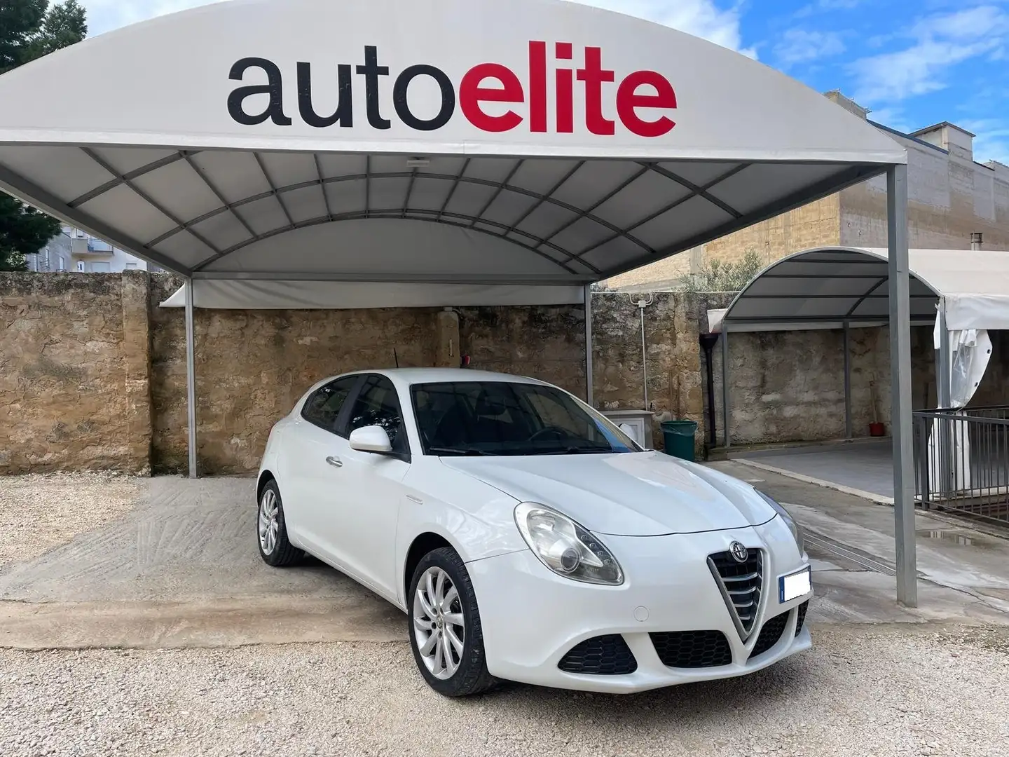 Alfa Romeo Giulietta Bianco - 1