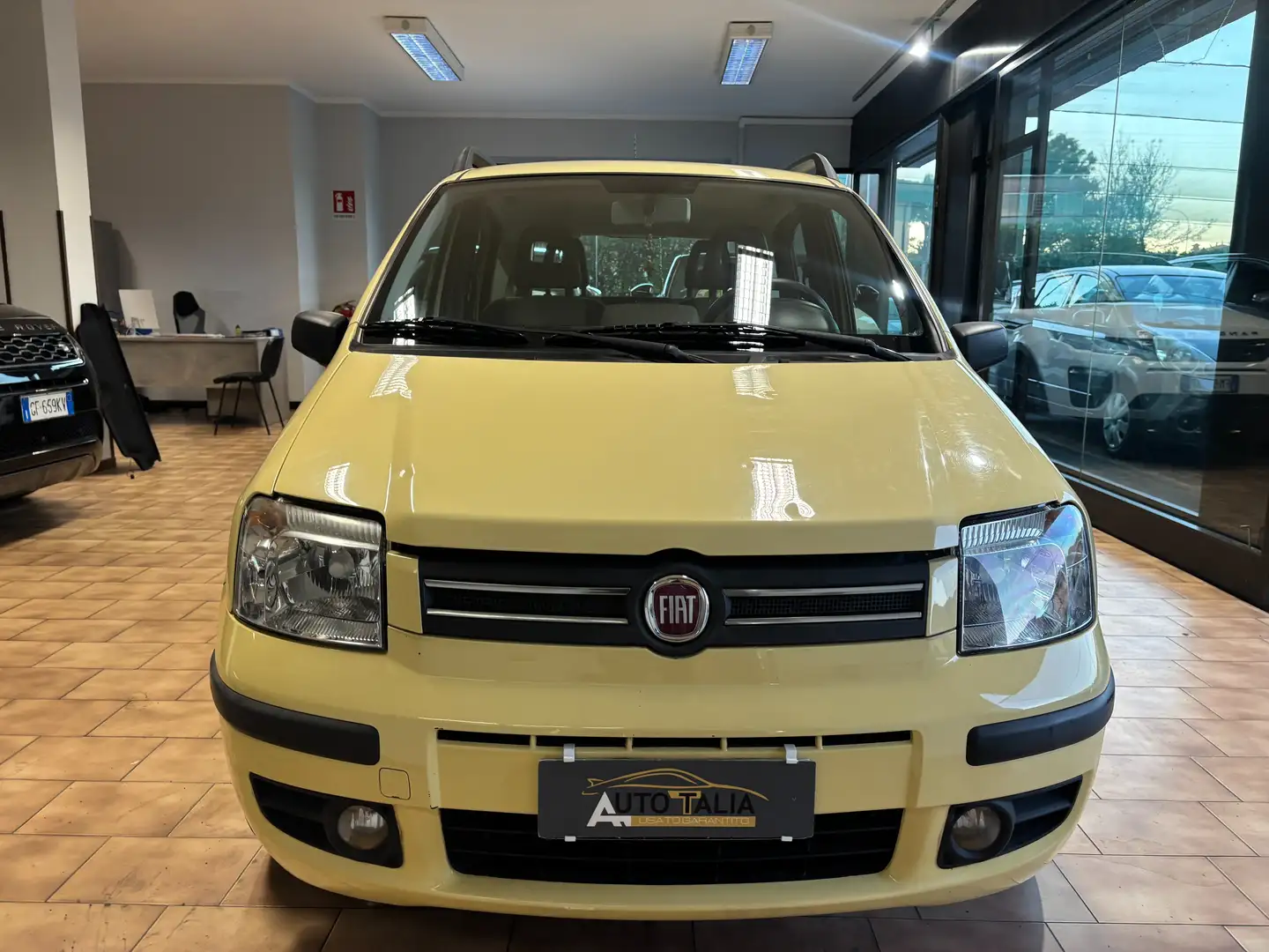 Fiat Panda 1.2 dualogic*55000KM *AUTO*NEOPATENTATI Geel - 2